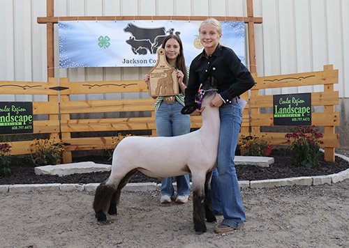  Taylor Laufenberg  
Reserve Champion Bred-owned  Market Lamb 
2026 Jackson County Fair 
Bred by Laufenberg
