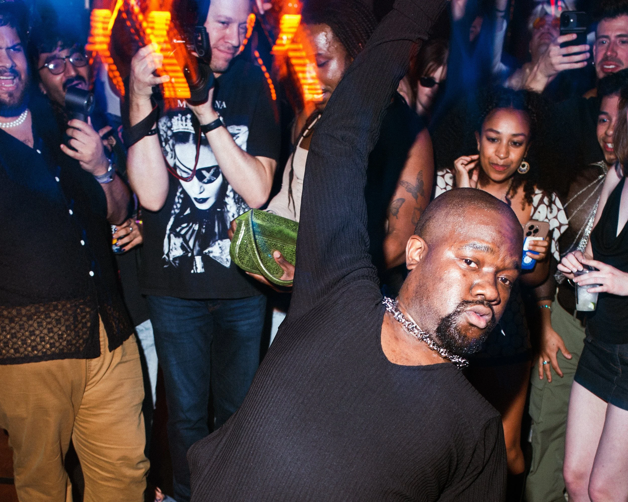Ultramaroon_4.8.26_NYC_RolandFitz-14.jpg