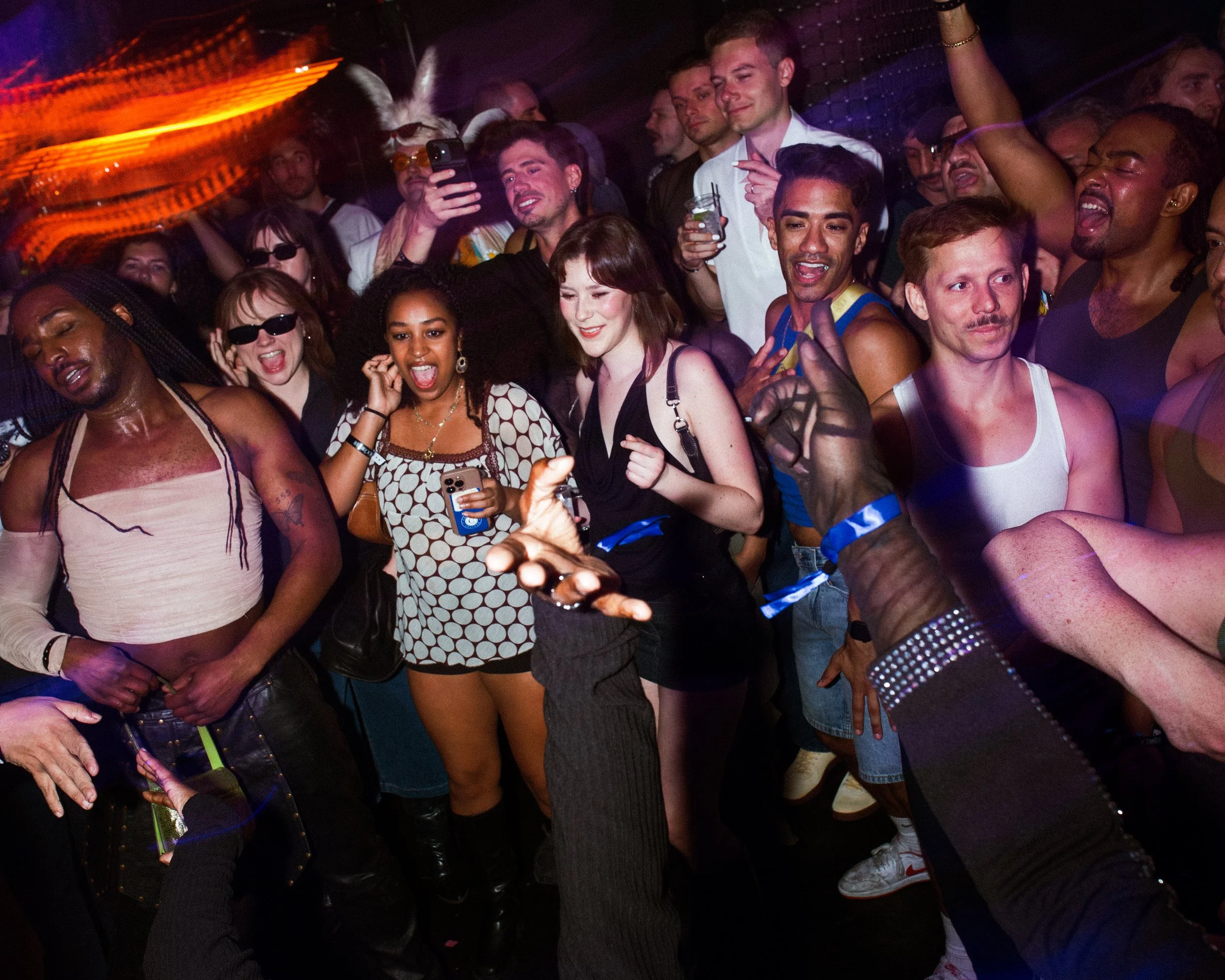 Ultramaroon_4.8.26_NYC_RolandFitz-16.jpg