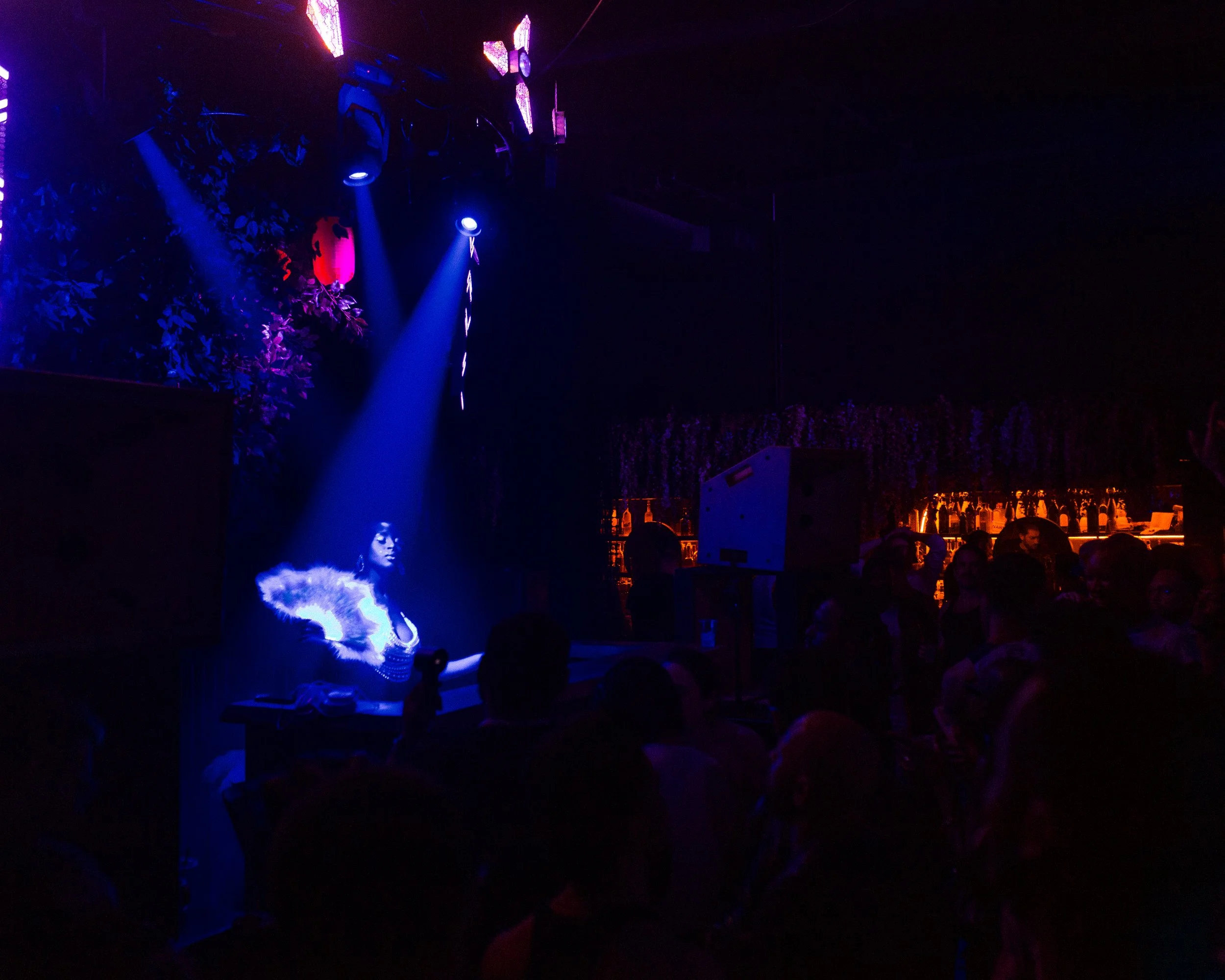Ultramaroon_4.8.26_NYC_RolandFitz-46.jpg