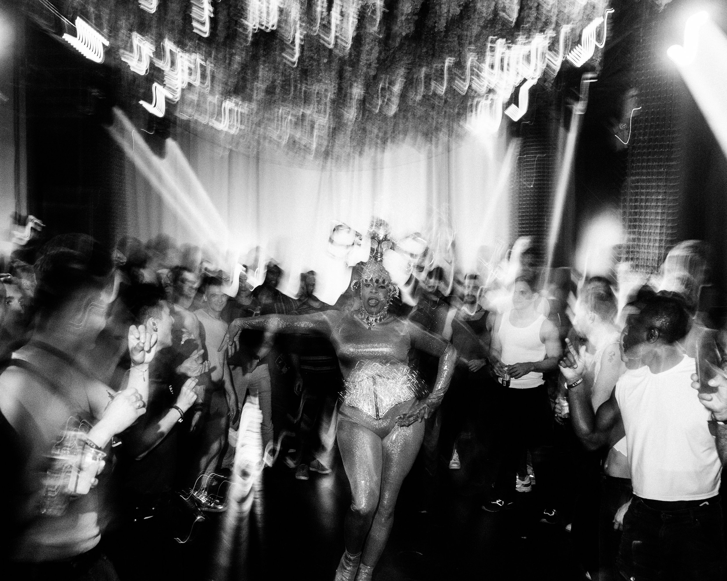 Ultramaroon_4.8.26_NYC_RolandFitz-55.jpg