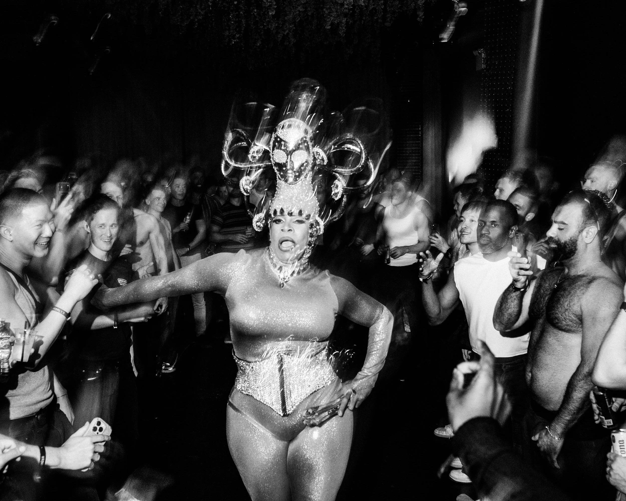 Ultramaroon_4.8.26_NYC_RolandFitz-56.jpg