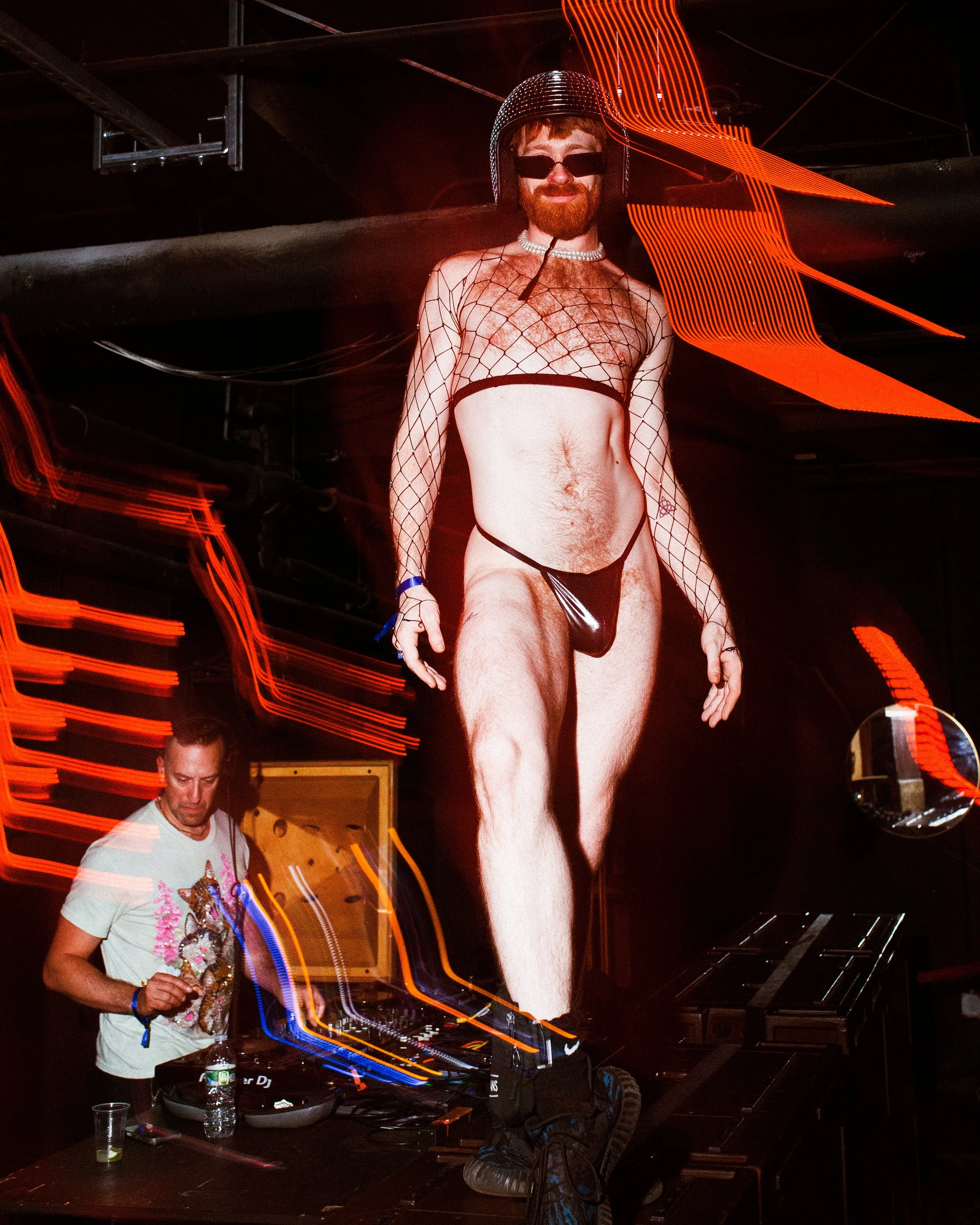 Ultramaroon_4.8.26_NYC_RolandFitz-63.jpg