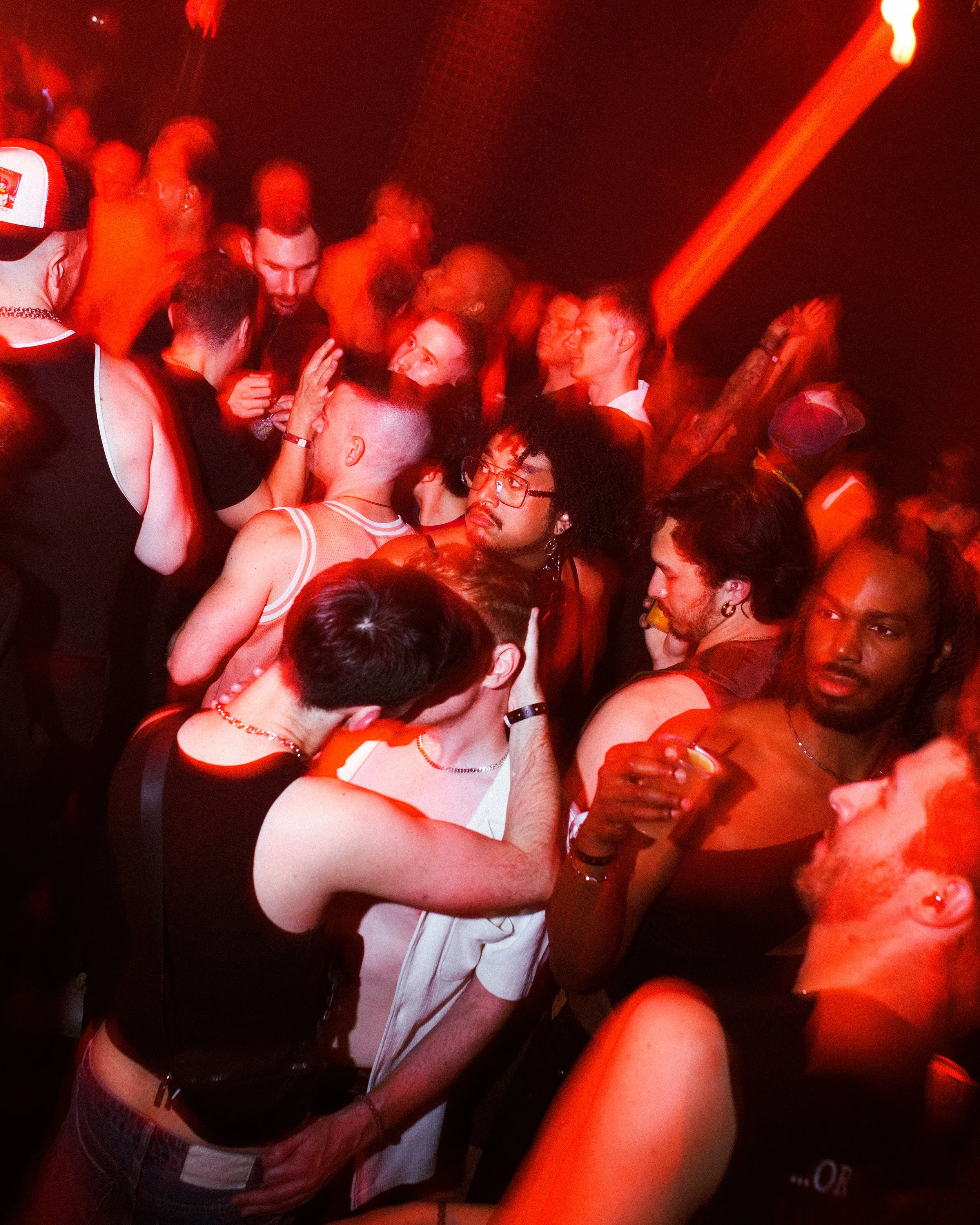 Ultramaroon_4.8.26_NYC_RolandFitz-69.jpg