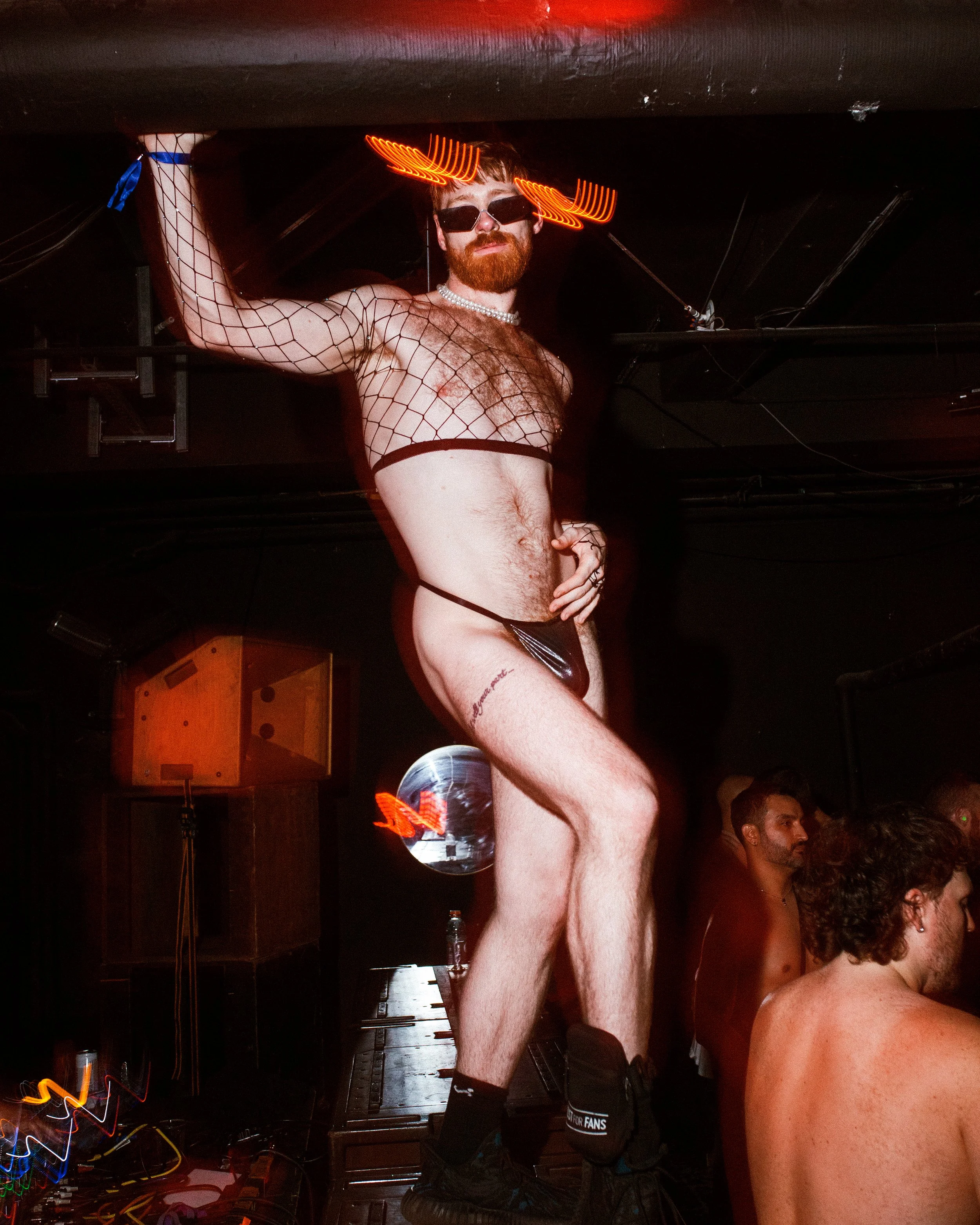 Ultramaroon_4.8.26_NYC_RolandFitz-94.jpg