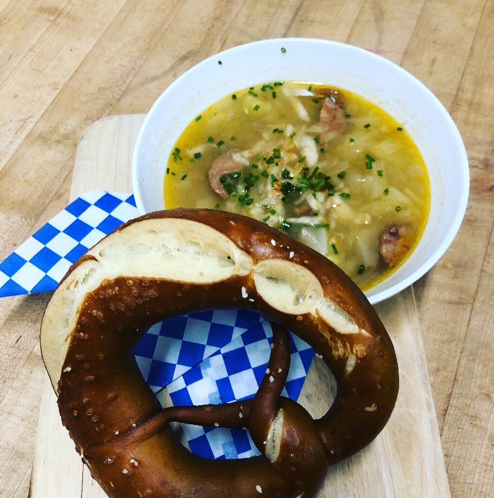 OMA&rsquo;S SOUP SPECIAL &amp; SUNDAY DONUTS!! Featuring @zurbangerman bierwurst with cabbage and potato in a hearty chicken broth topped with sauerkraut?? Just the best way to warm up on this chilly Sunday! And the second slide? Fresh fried donuts c