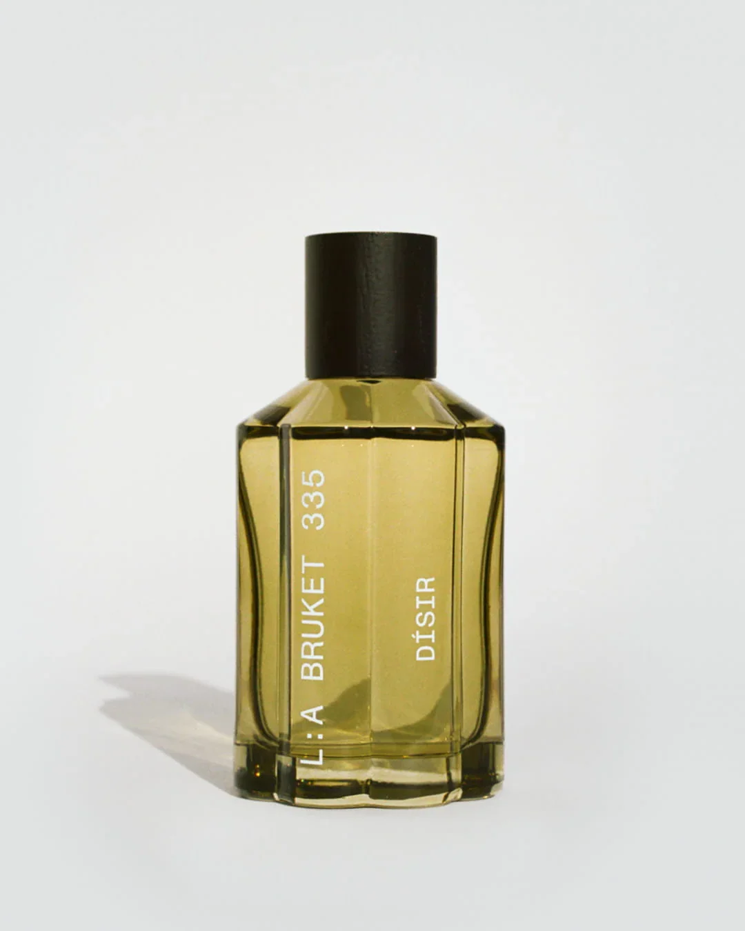 FRAGRANCE_ECOM_LR_11.jpg.webp