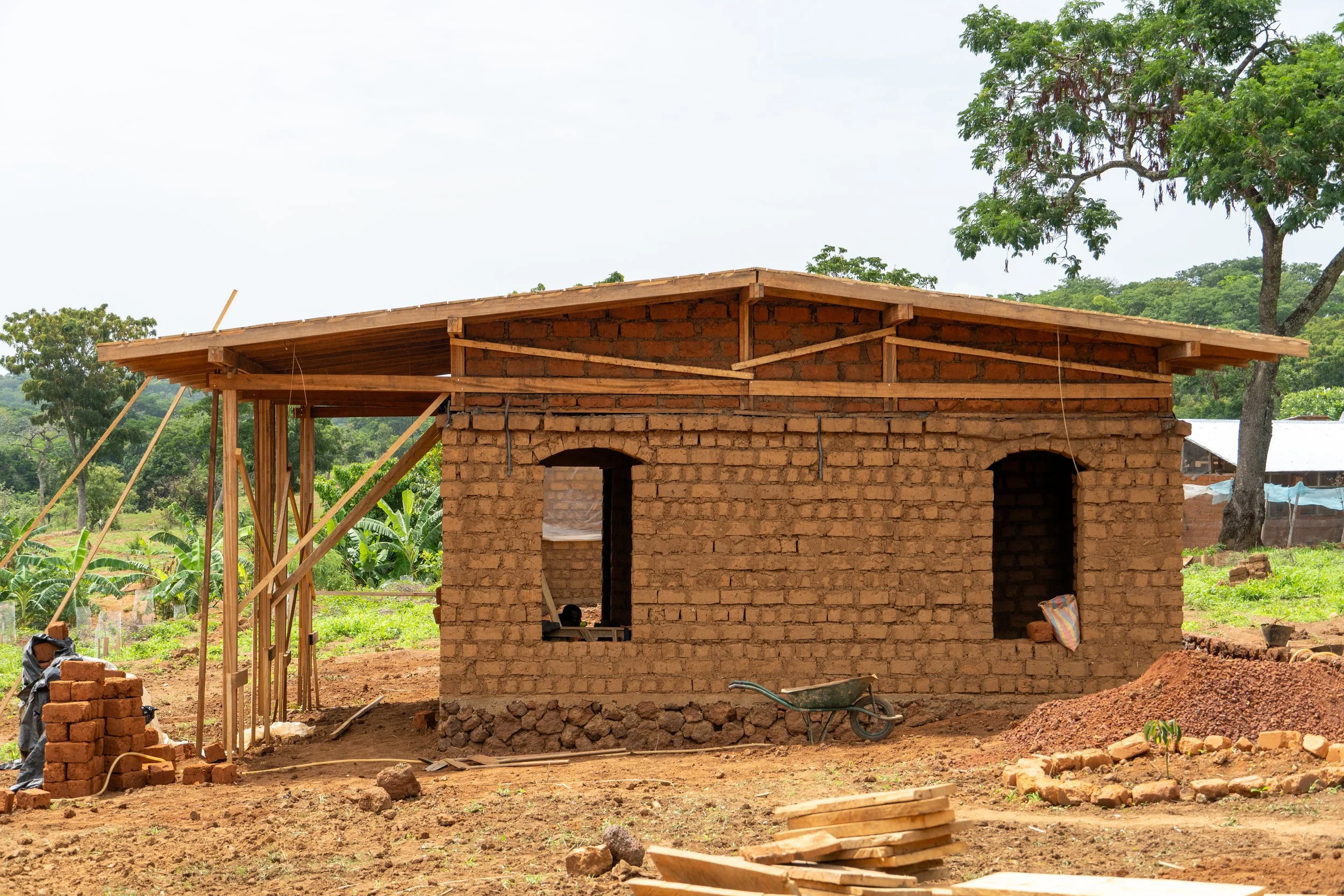 GuardHouse_02_2.jpg