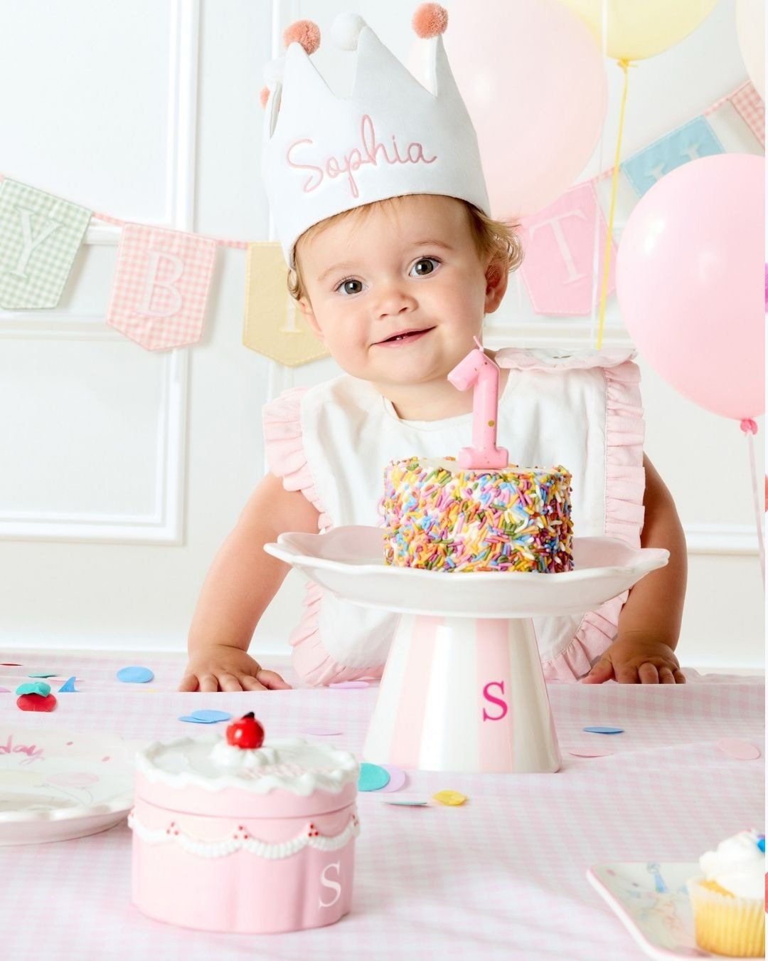 Celebrating the little things in life with LuLu kid wrangler Tracie Marquez @tracie_wrangler for Mark &amp; Graham @markandgraham 🎂 

#KidWrangler #birthday