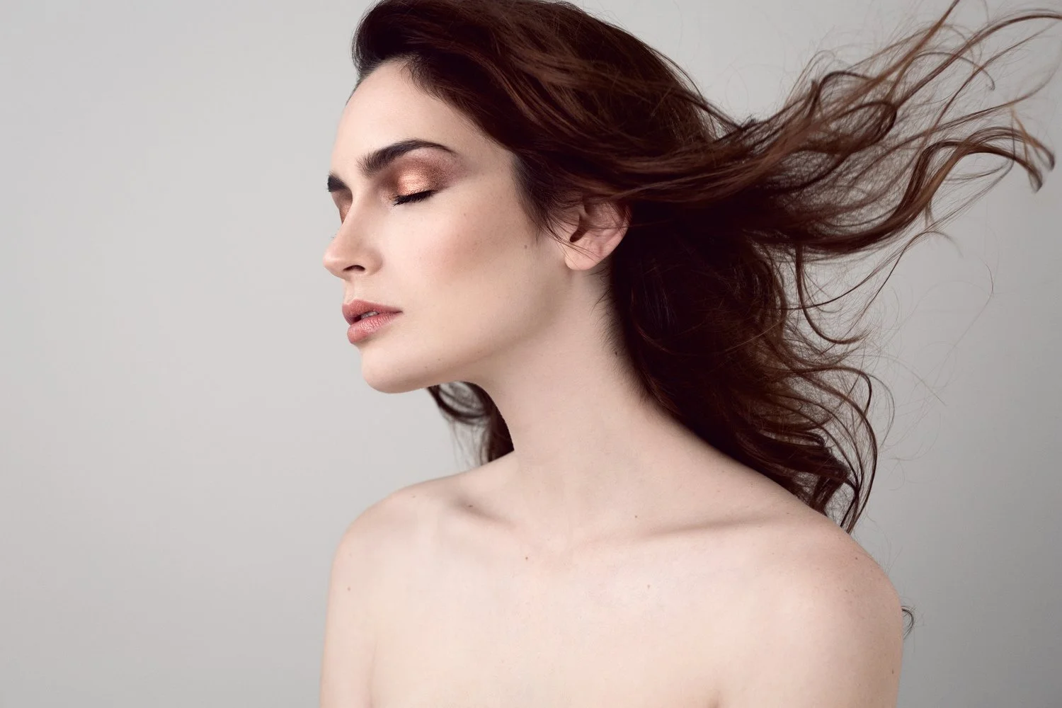 01jillian-gold-7.jpg