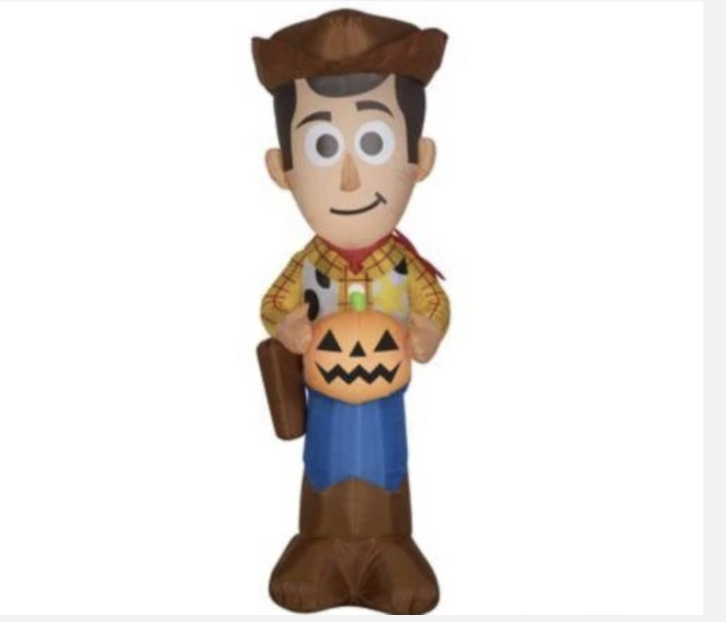 5ft Woody With Pumpkin