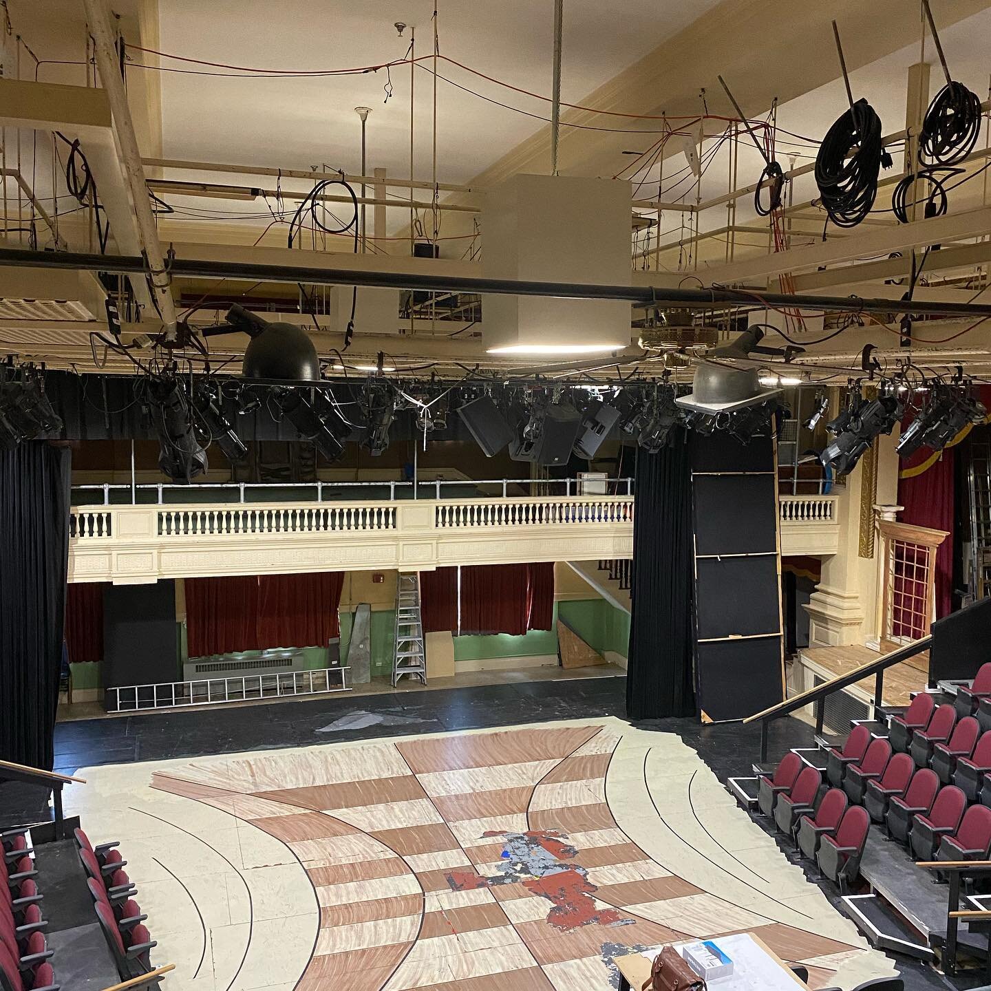 The apparent last load-in of the spring. Ready to go for Summer 2020 at LNT #lighting
