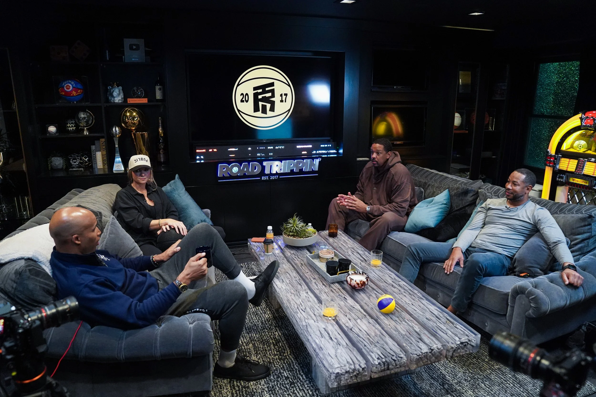 ROAD TRIPPIN PODCAST - MAKE COOL SHIT - 6.jpg