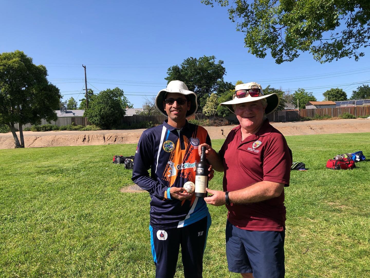 The second match of 2022, away to Sacramento Valley CC at @SacValleyCC

We were never at the races and ended up well beaten, but there were some great individual performances with bat, ball, and on the fielding front!

Consolation beers at @NapaBarre