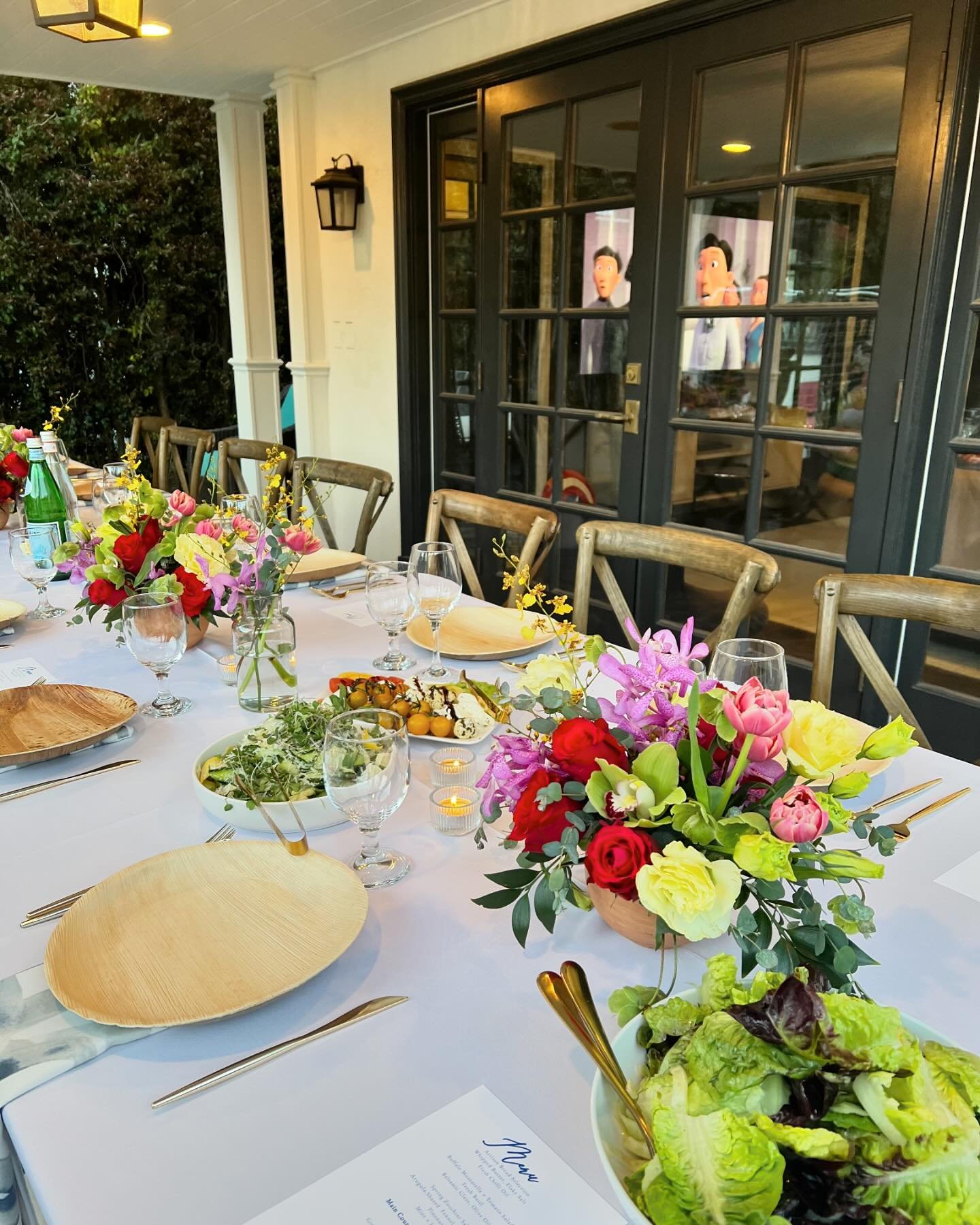 Wow what a beautiful evening in support of @brawermanelementaryeast  What were the highlights? Casual dining under the stars, breathtaking florals, and a delicious Mediterranean family style meal. &thinsp;&thinsp;
&thinsp;&thinsp;
Vendors:&thinsp;&th
