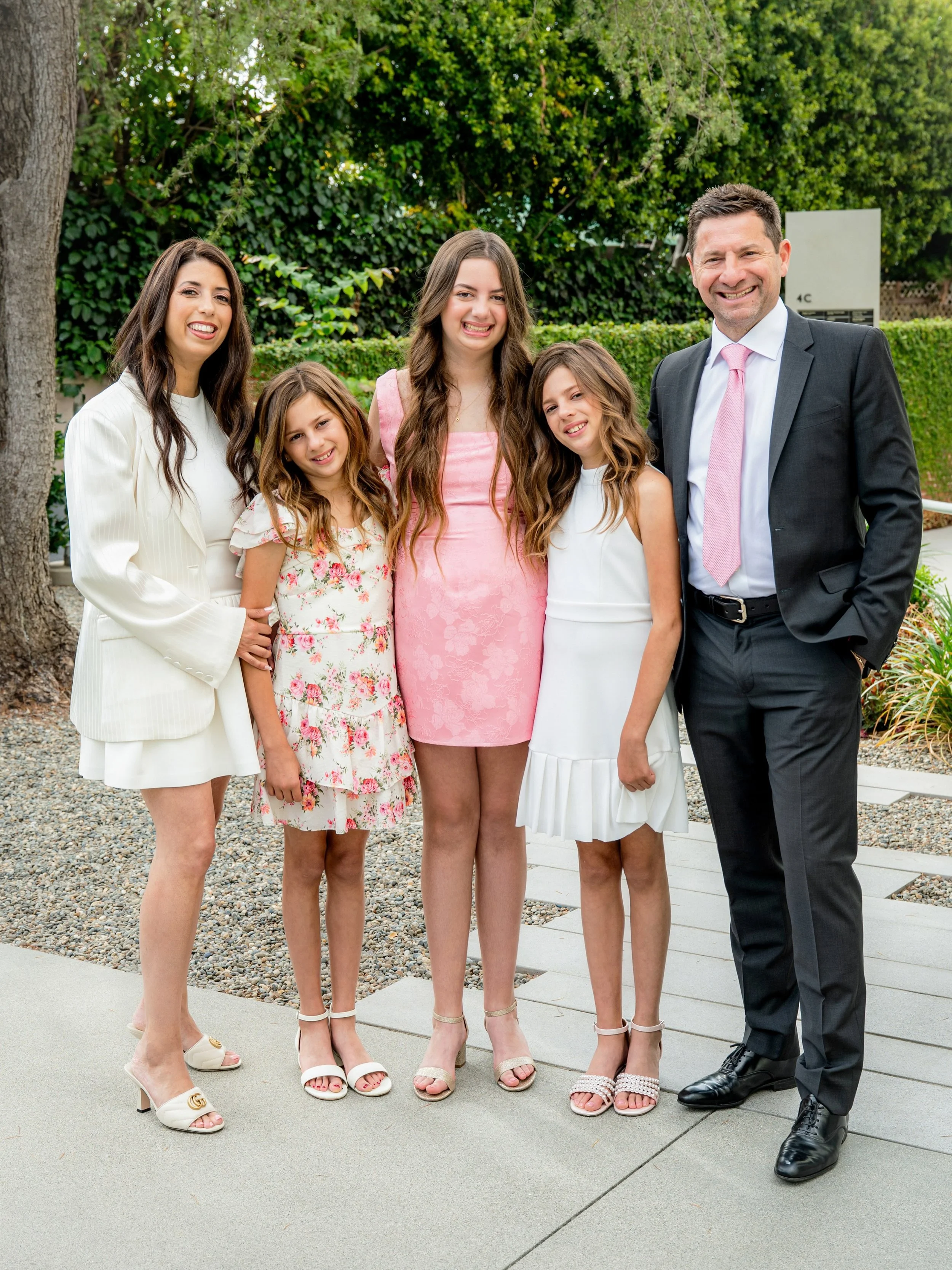 Following up with our family photos from Ava&rsquo;s Bat Mitzvah. Can&rsquo;t believe it&rsquo;s already been almost 3 months. Thank you so much @kimfoxphoto for knowing just how to calm us down and for capturing this moment right before our Bat Mitz