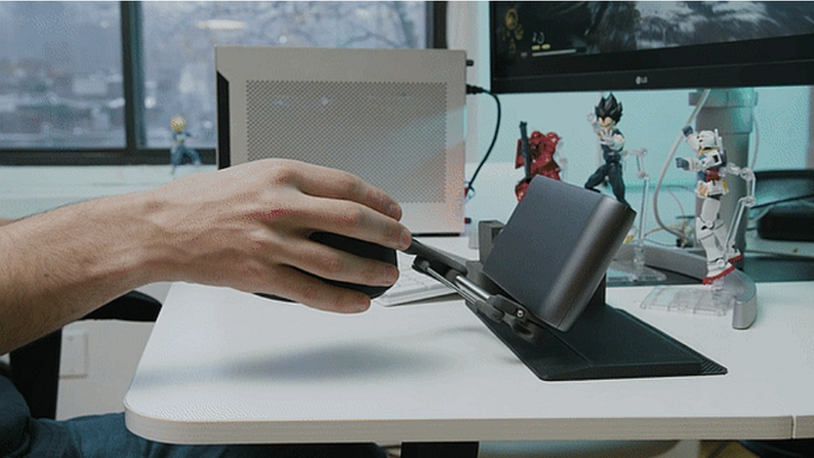 MinVerse: A 3D Mouse that Provides Realistic Tactile Feedback and ...