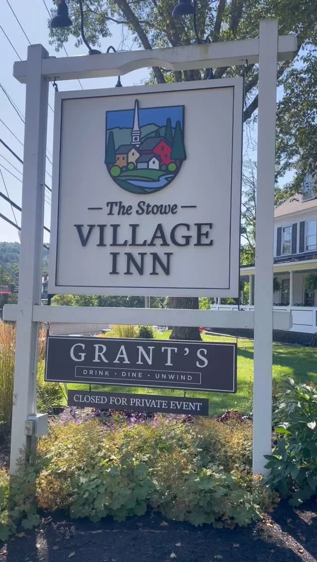 We had a great time at my sister Olivia & Jeff’s wedding at Stowe Village Inn this weekend ๐ She grew and arranged the flowers for my wedding 4 years ago, and it was fun to return the favor. Jeff has been part of the family for a long time
