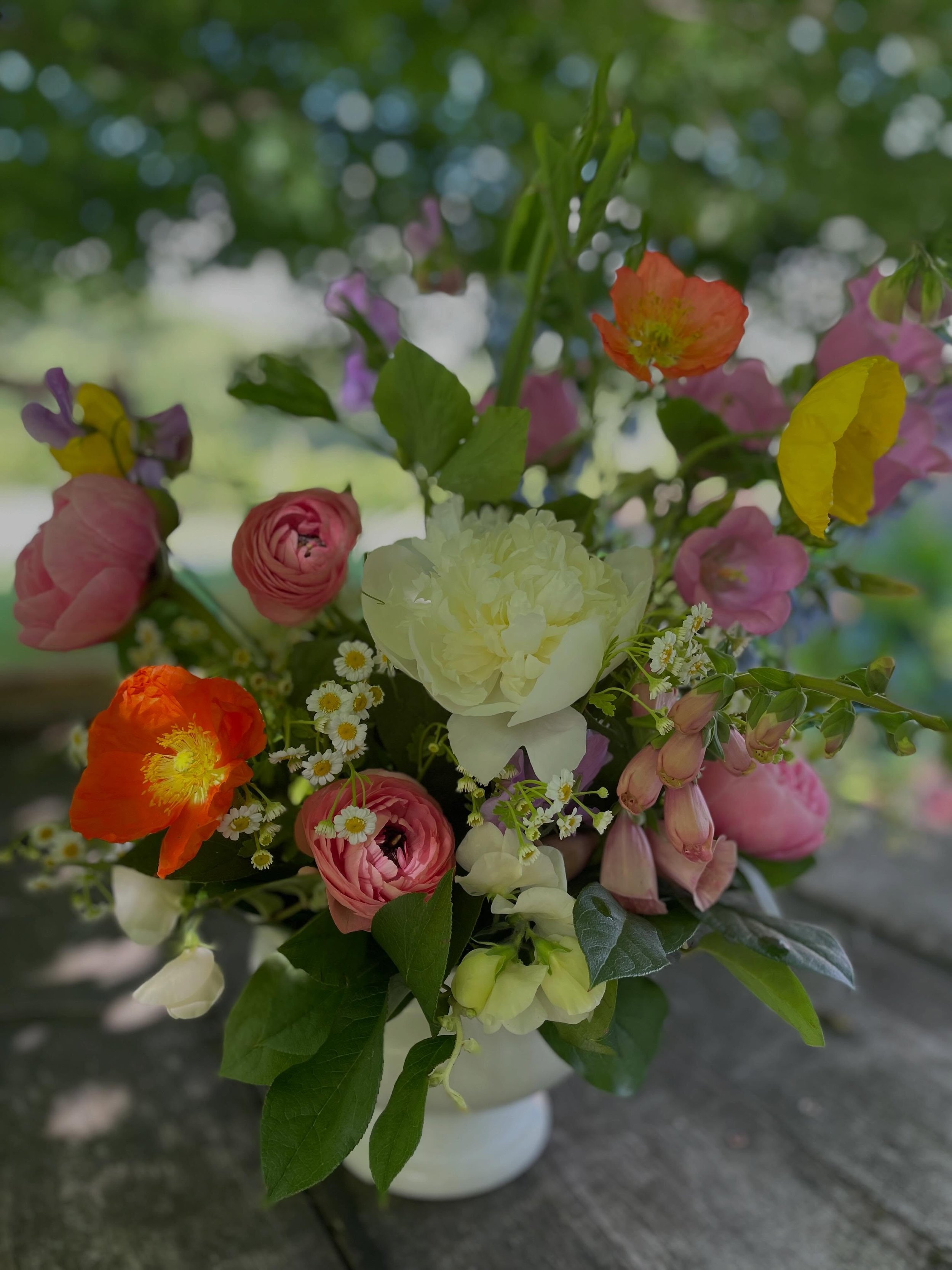 Welcoming July while looking back at the June flowers- peonies, Icelandic poppies, campanula, feverfew, foxglove, delphinium and sweet peas grown on our farm for G &amp; D last weekend 🌸
