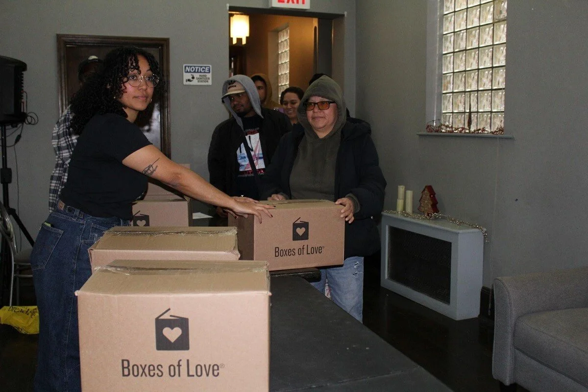 BoxesOfLove (15).jpg