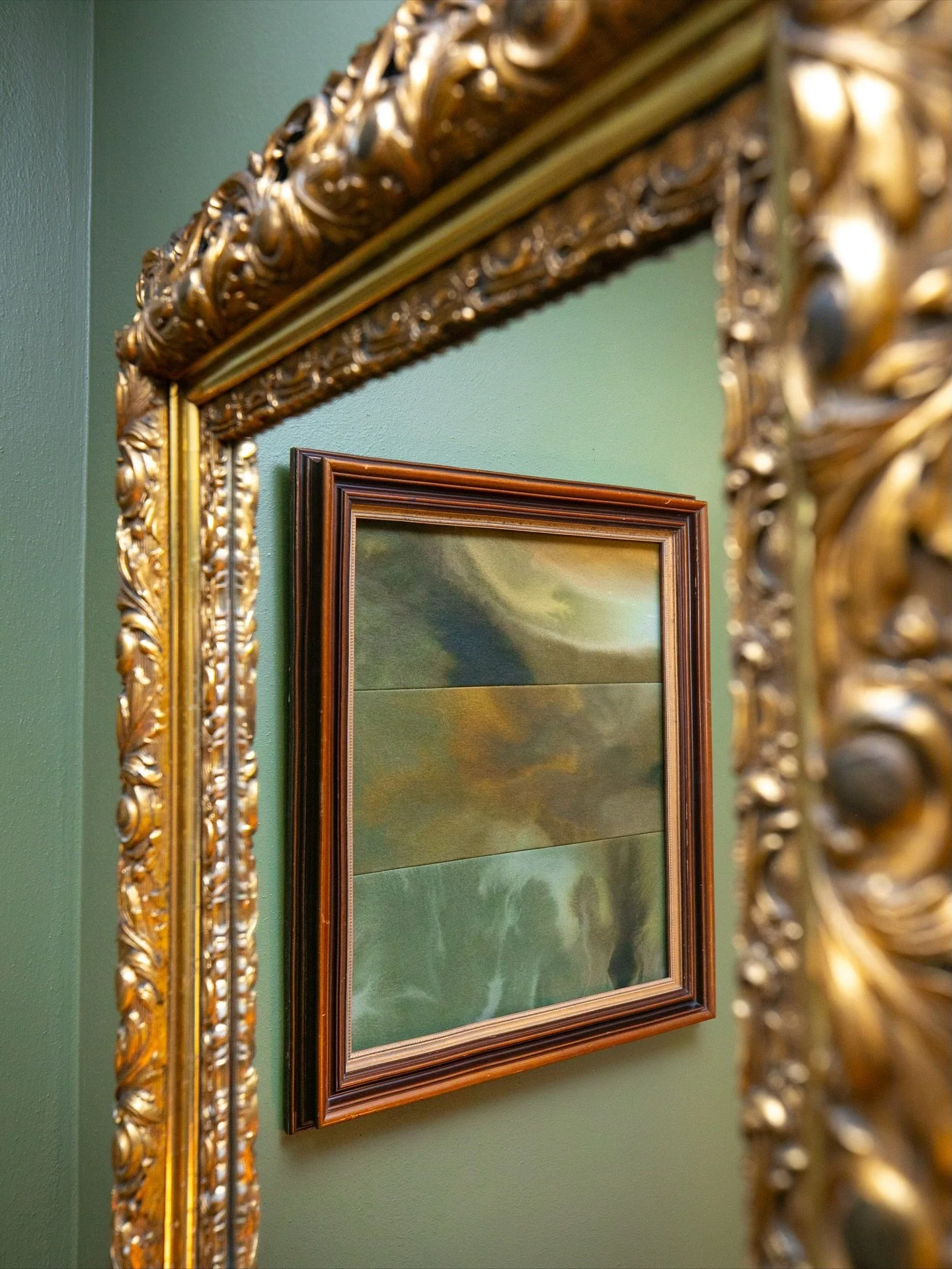 Combining two of my favorite pastimes, painting and antique shops! I picked up this beautiful frame at @foundinithaca and knew right away I needed a space for it in my home. As someone who is fascinated by contrast, the juxtaposition between old and 