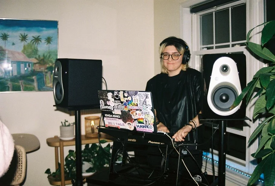 tempImage0Q035T.jpg