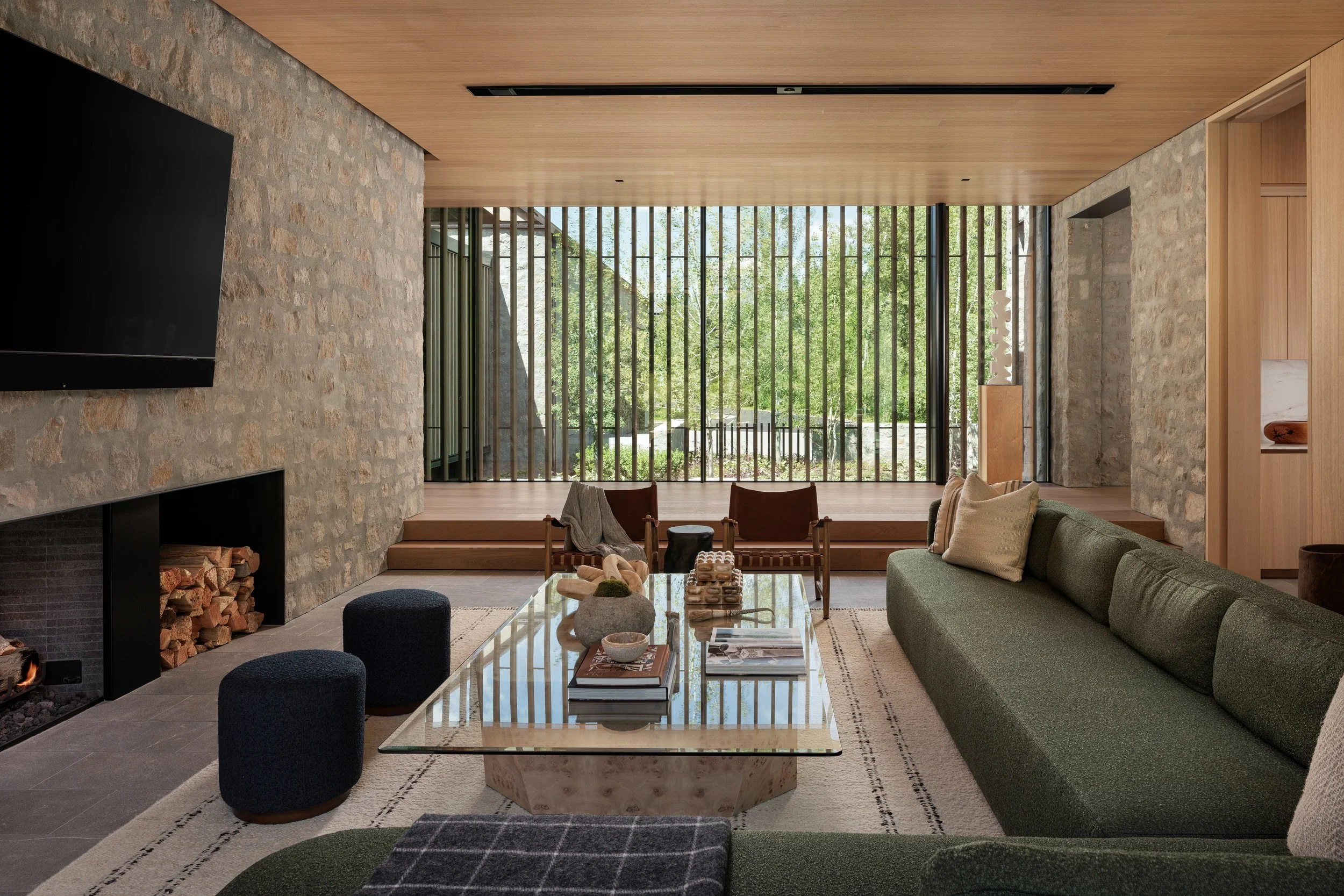 Family Room 2 - Portfolio.jpg