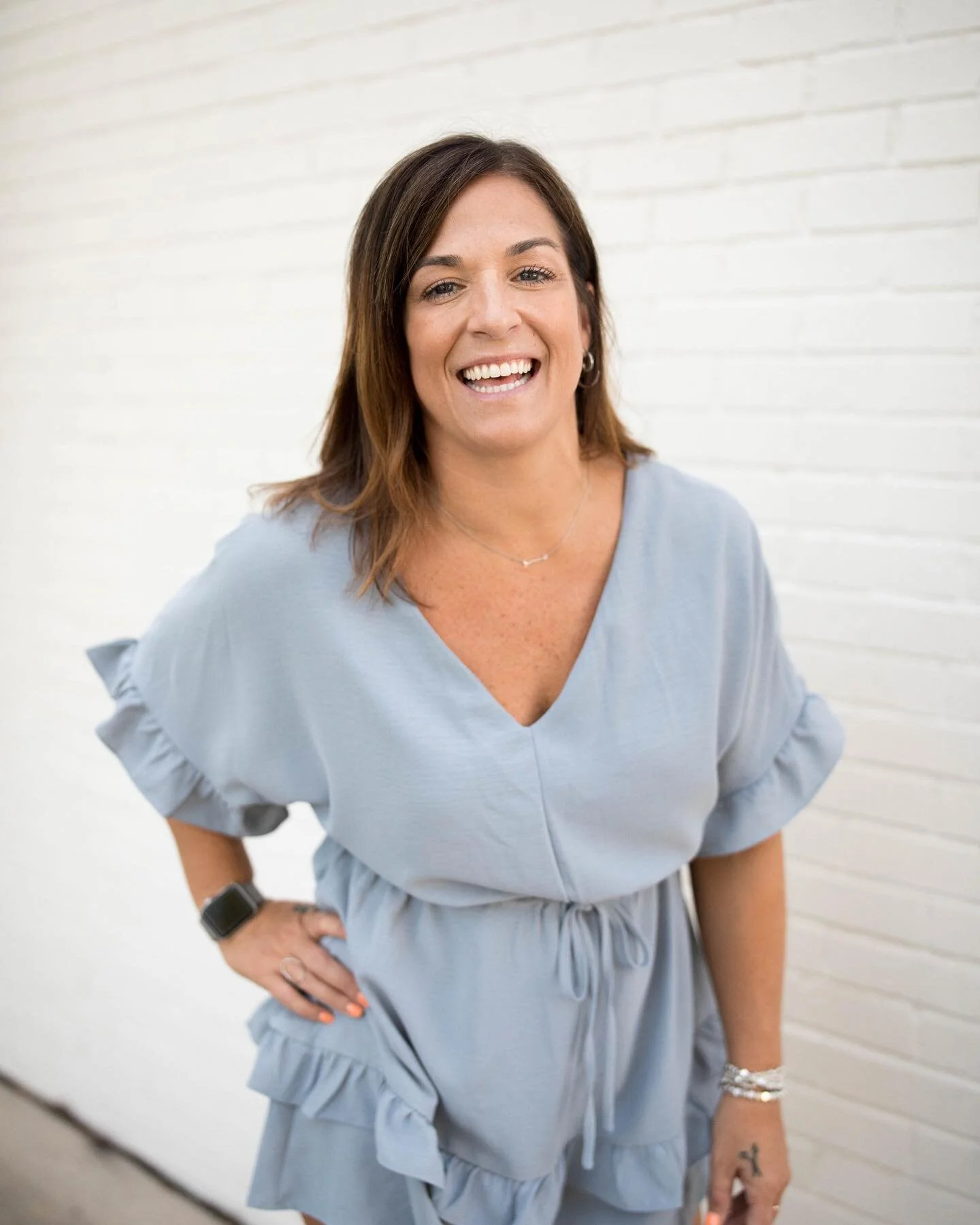 Practical productivity hacks!!!
⠀⠀⠀⠀⠀⠀⠀⠀⠀
I am SOOO not into mantras and affirmations! Honestly I've tried but my practical brain won&rsquo;t take me there.
⠀⠀⠀⠀⠀⠀⠀⠀⠀
Instead, I focus on things I can actually see and do every day, like:
⠀⠀⠀⠀⠀⠀⠀⠀⠀
1- 