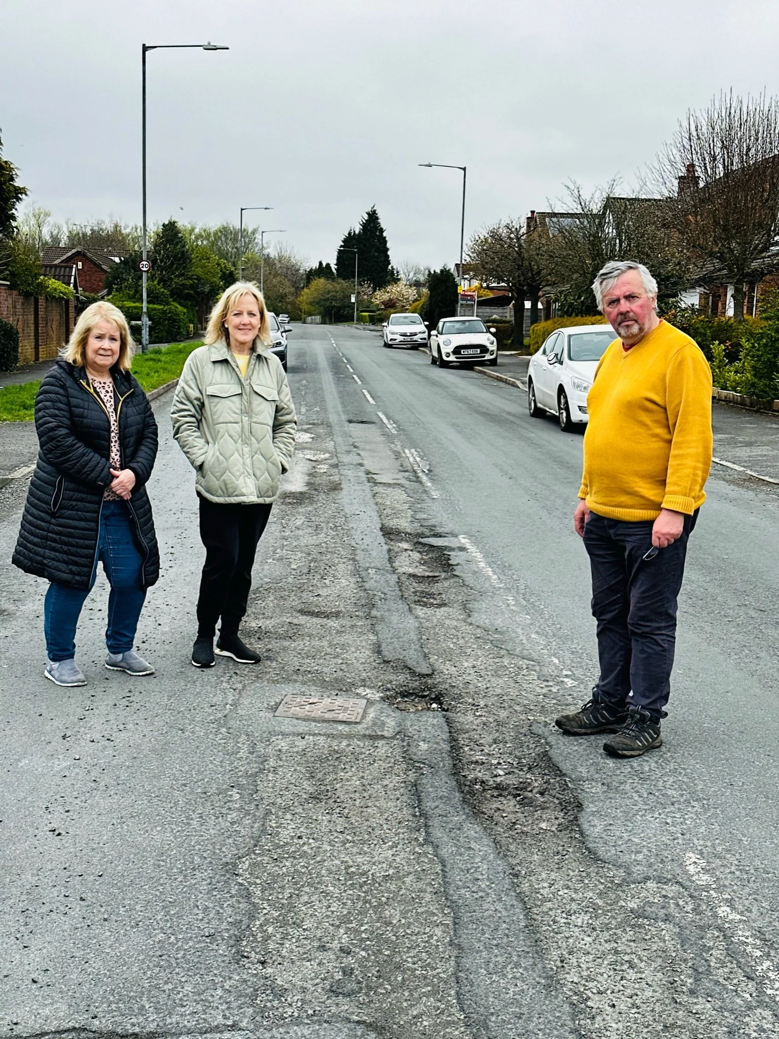 Calls for Eatock Way emergency road repairs — My Westhoughton