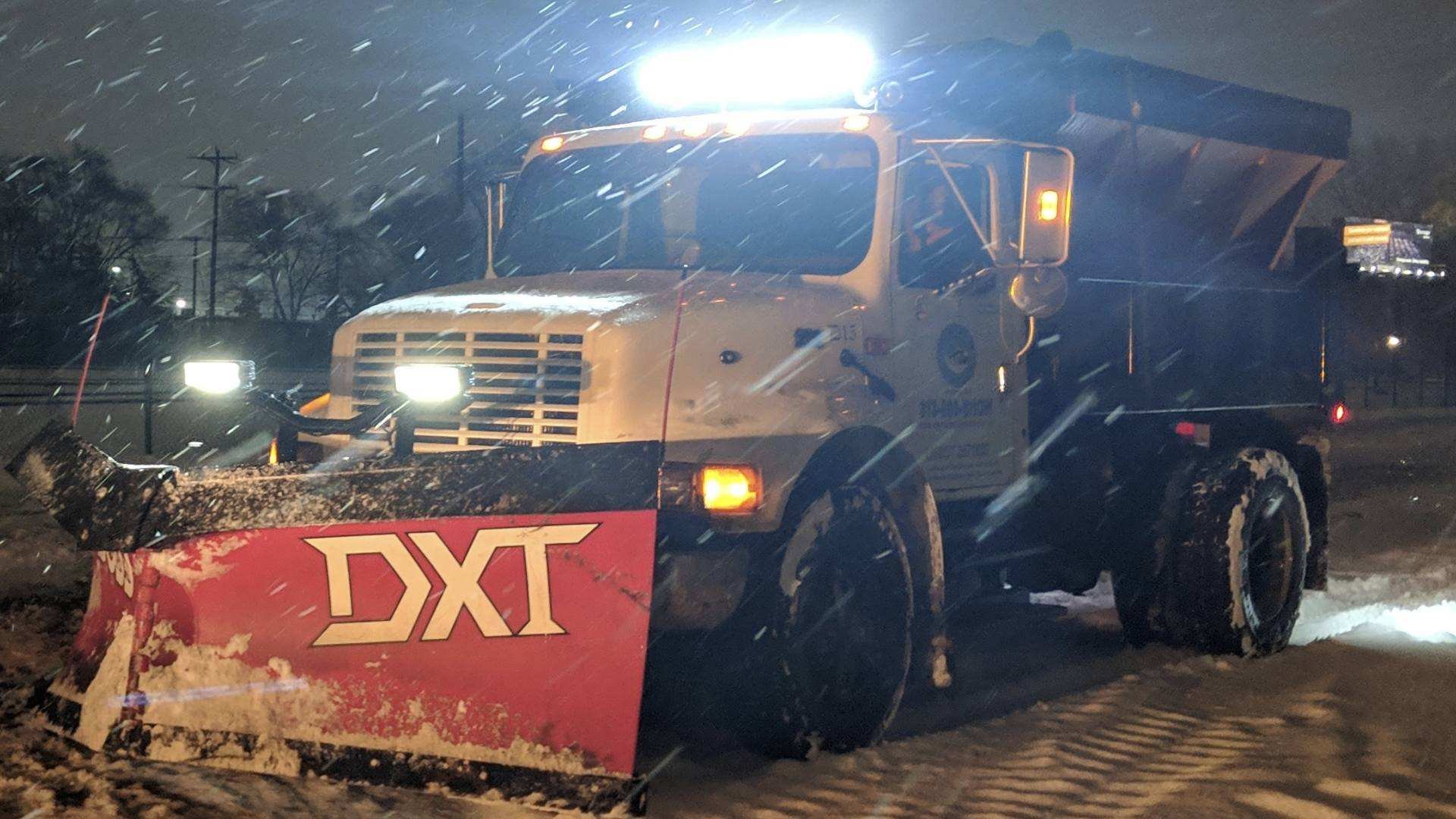 SNOW REMOVAL OAKLAND COUNTY