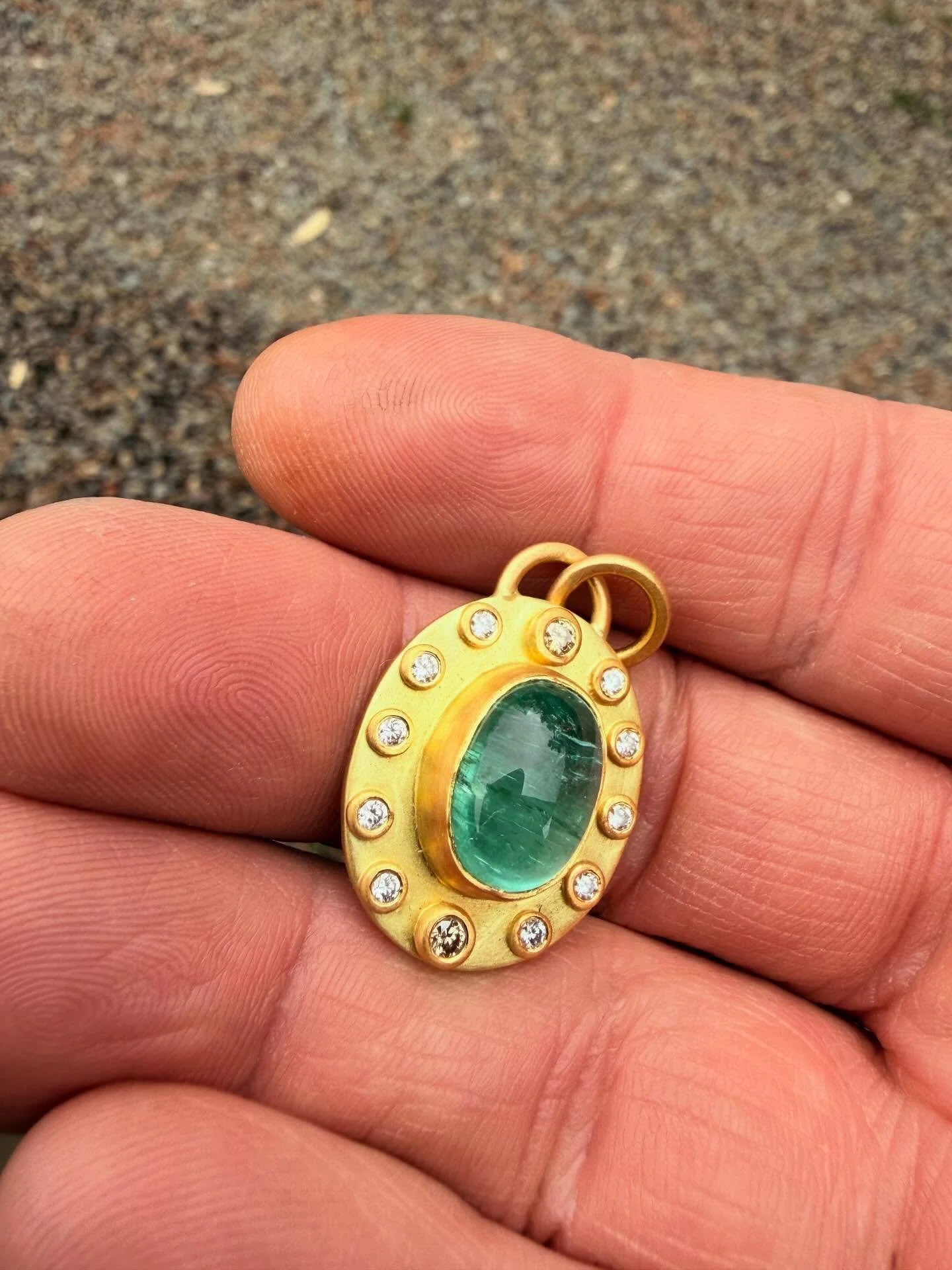 Tourmaline amulet. Heavily handmade in 22K and 18K with 12 diamonds. Oceanic gems, gold, heavy feel&hellip;all the good things. 

#golden #blue #handmade #timeless