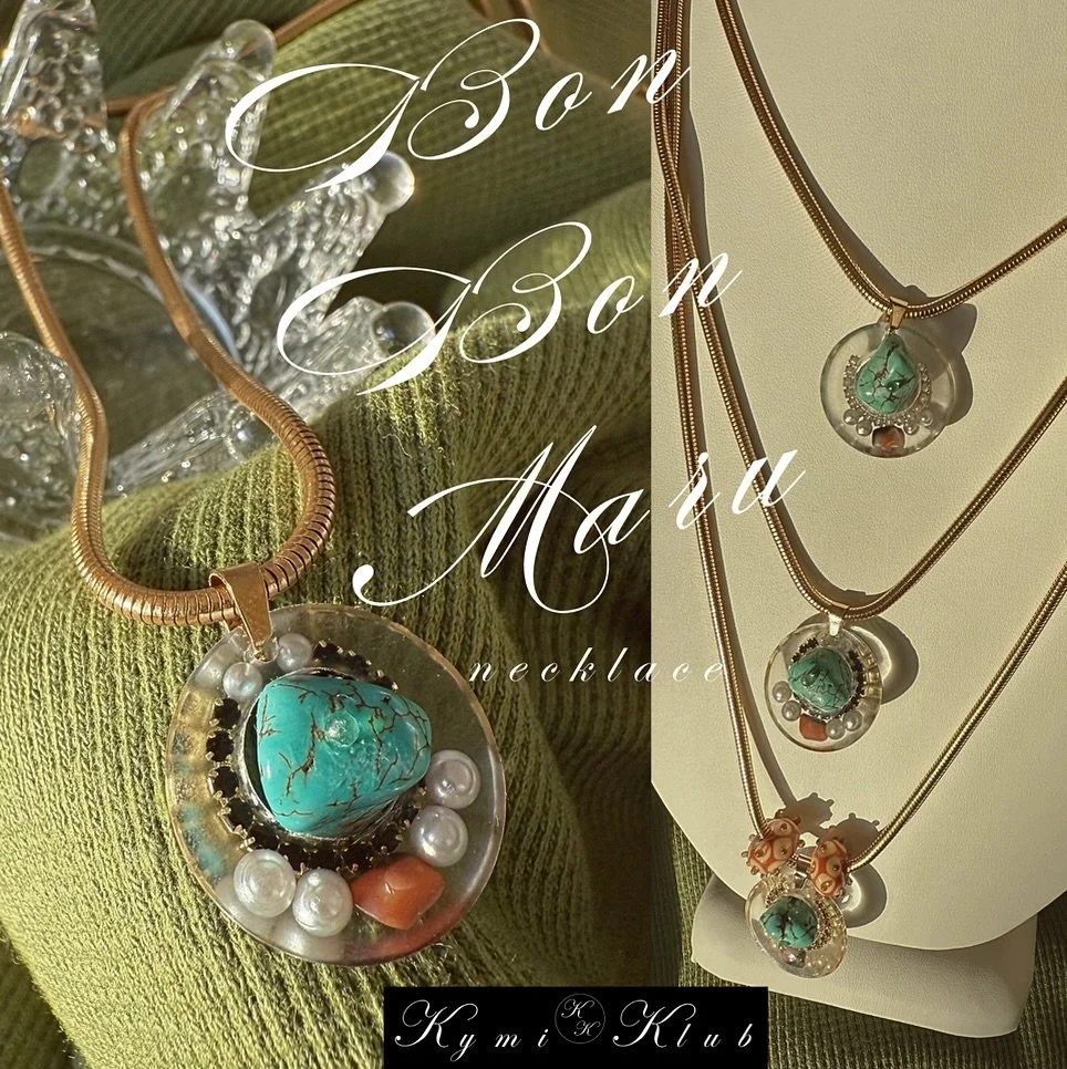 Been loving the longer style w/ the new Bon Bon Maru Necklace 💋🚬🎞️ www.kymiklub.com
•Choice of Handmade Glass lampwork beads or single pendant 
#jewelry #design #jewelrydesigner #uniquejewelry #explorepage✨