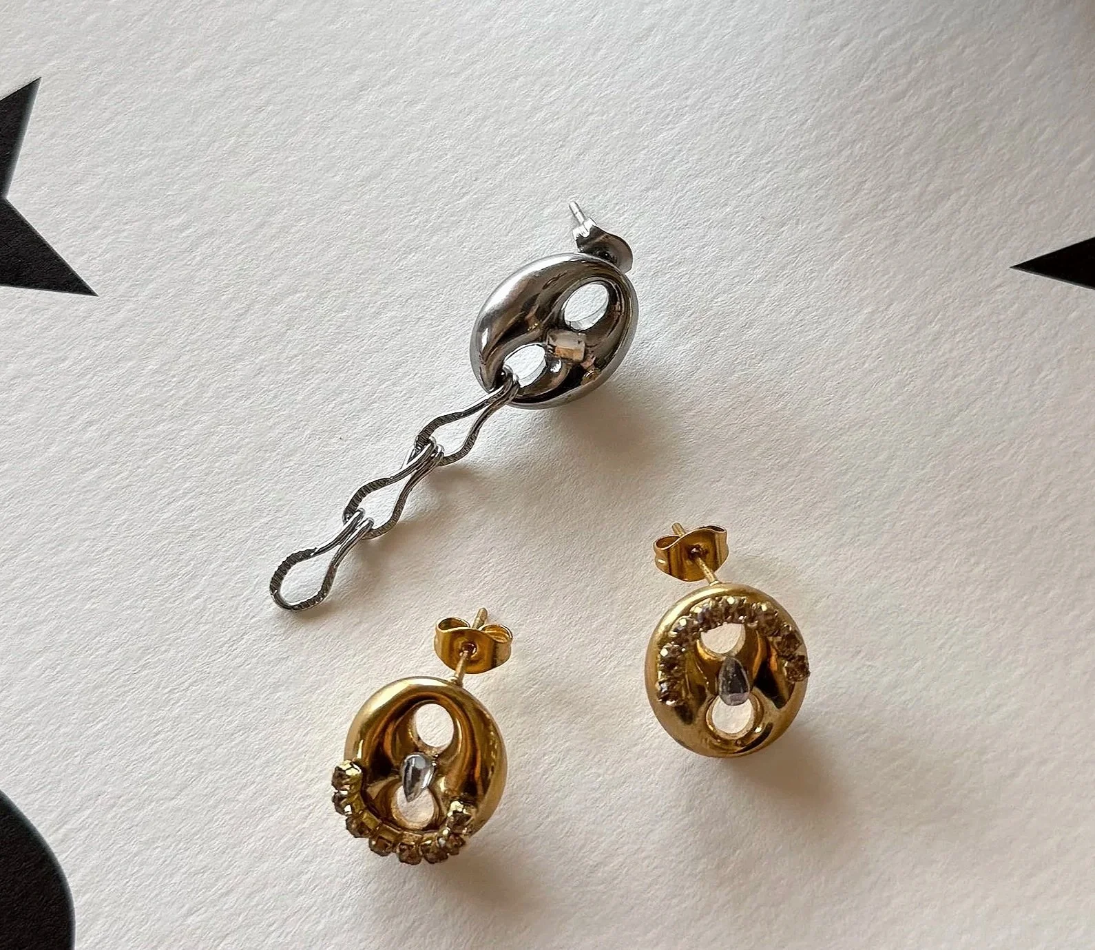 Aglitter Trio Earrings