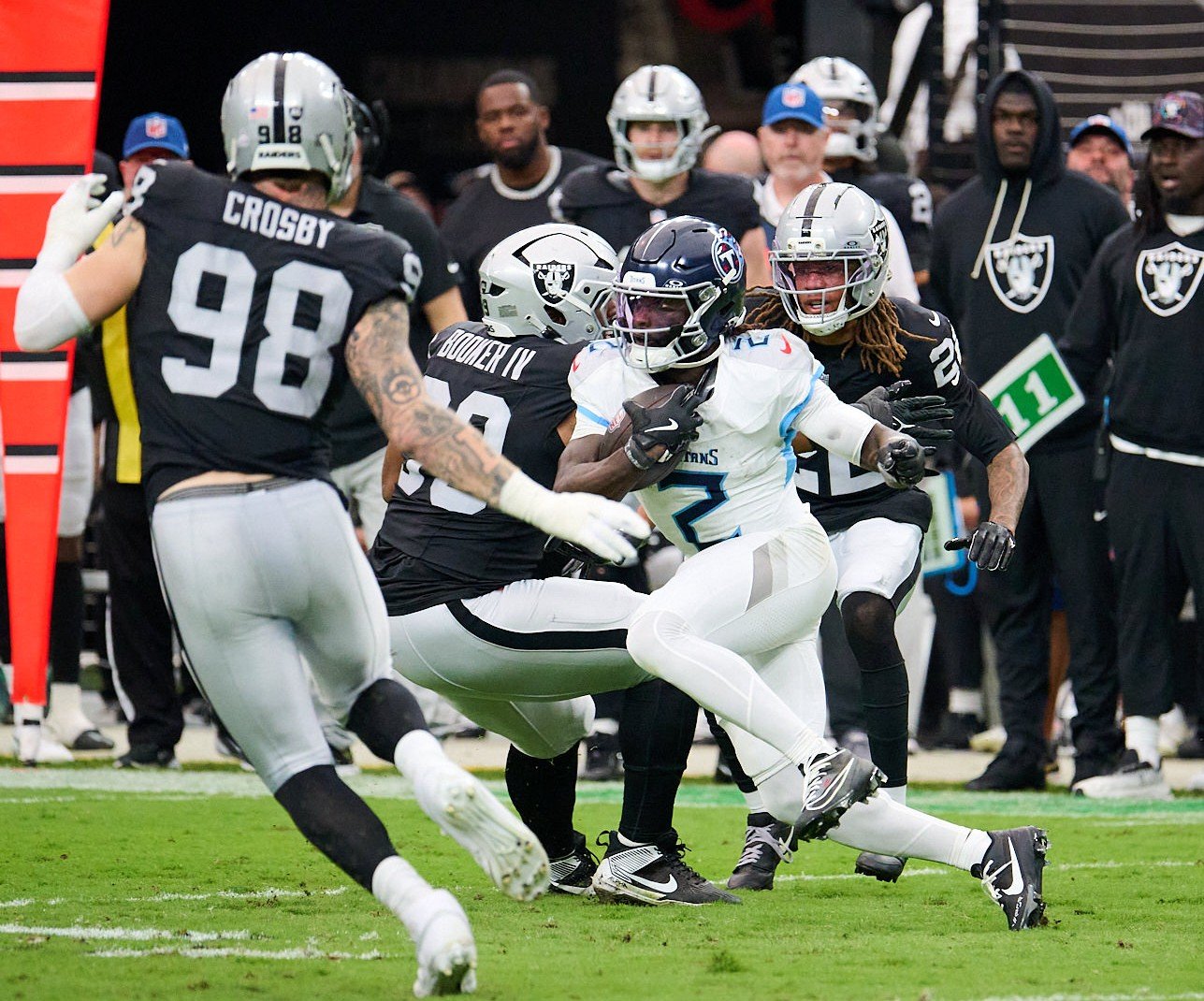 Tennessee Titans vs Las Vegas Raiders_10-12-25_00974.jpg