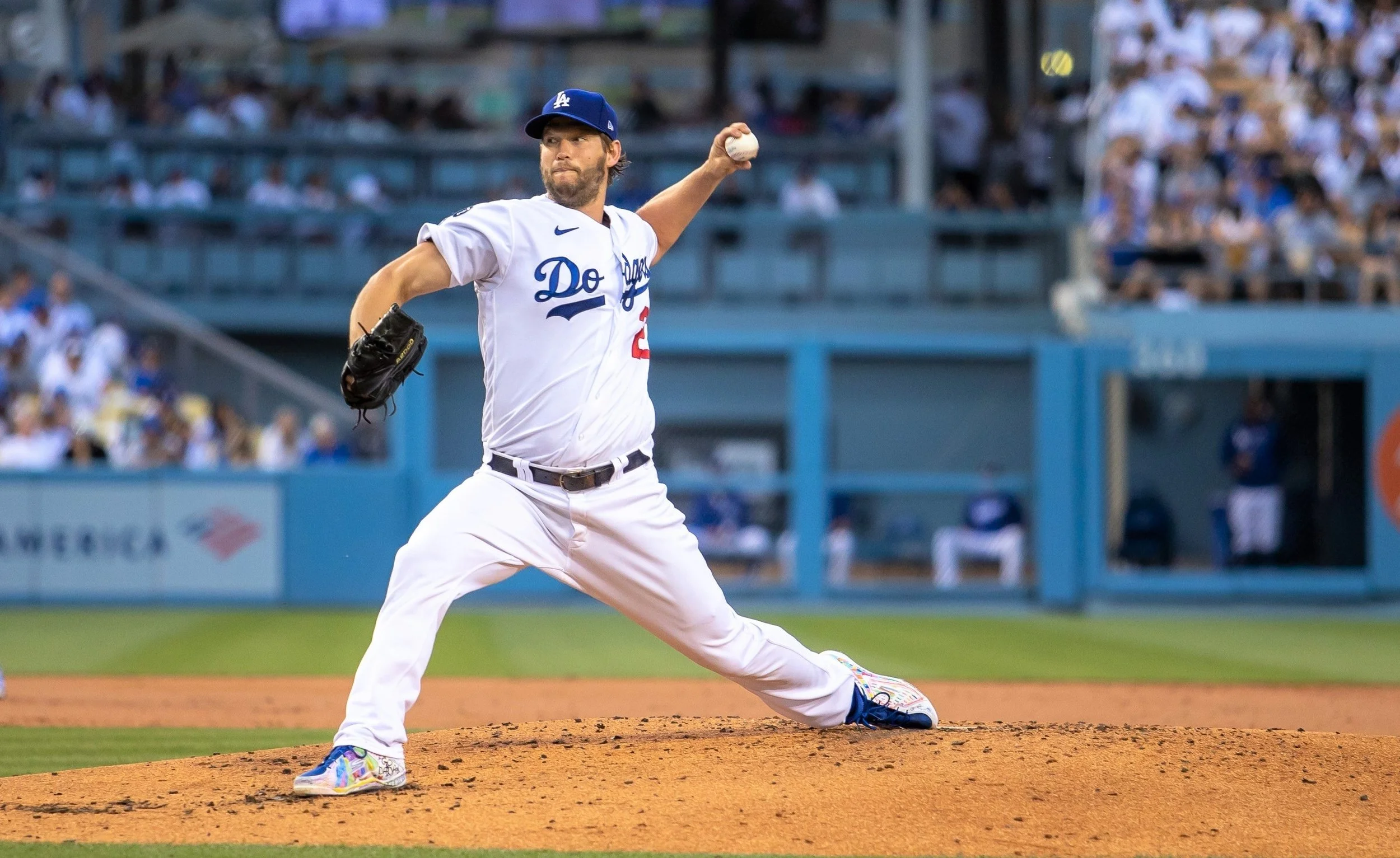 Kershaw and the Dodgers Clinched NL West after beating the Arizona Diamondbacks 4-0