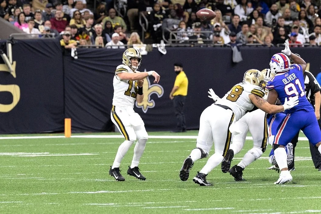 The Bills ruin Thanksgiving in New Orleans, defeating the Saints 31-6