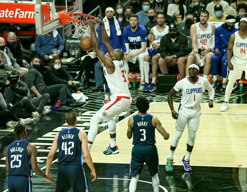 The Clippers come home to beat the Mavs 97-91