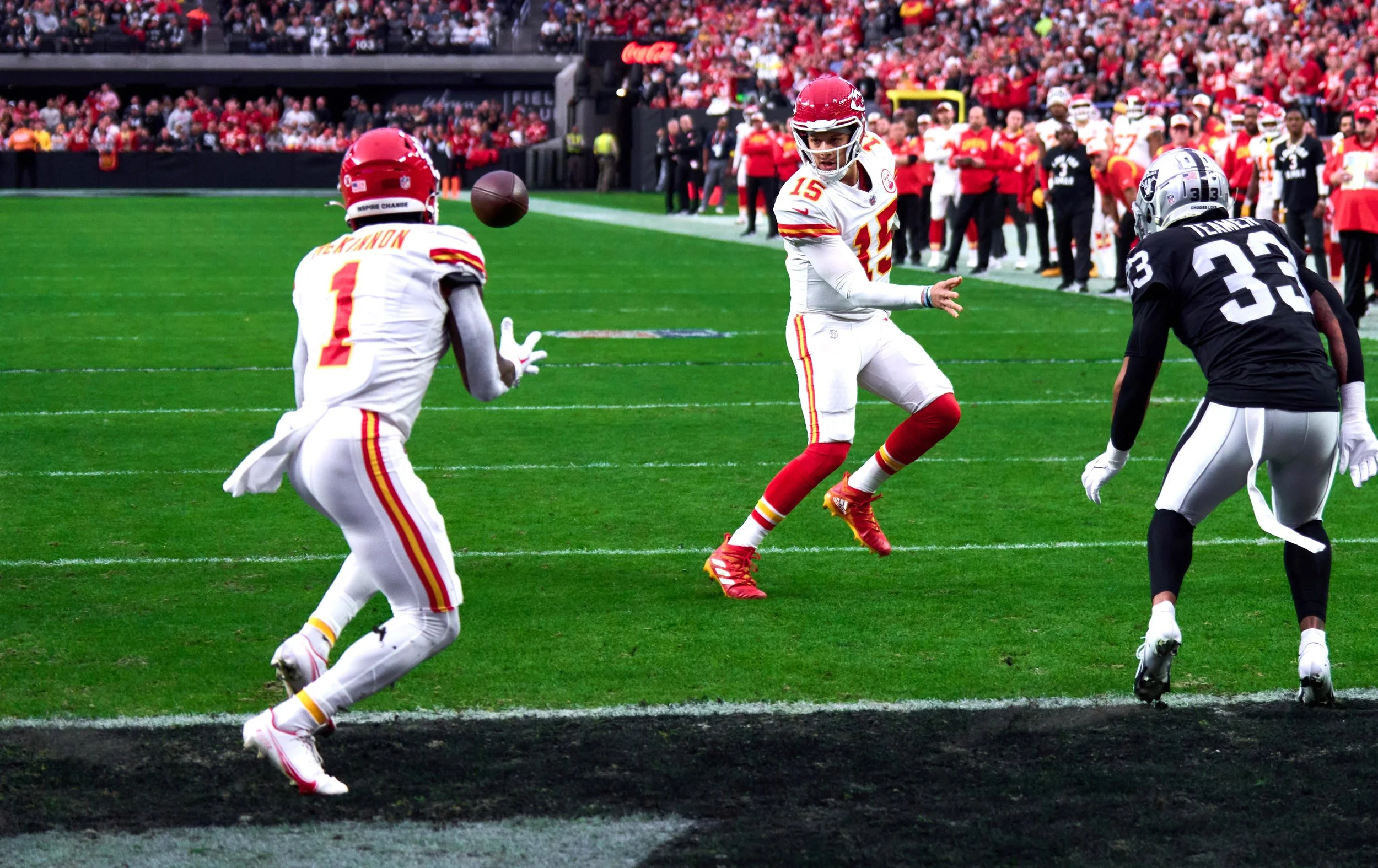 The Chiefs clinched the No.1 seed in the AFC after beating the Raiders 31-13