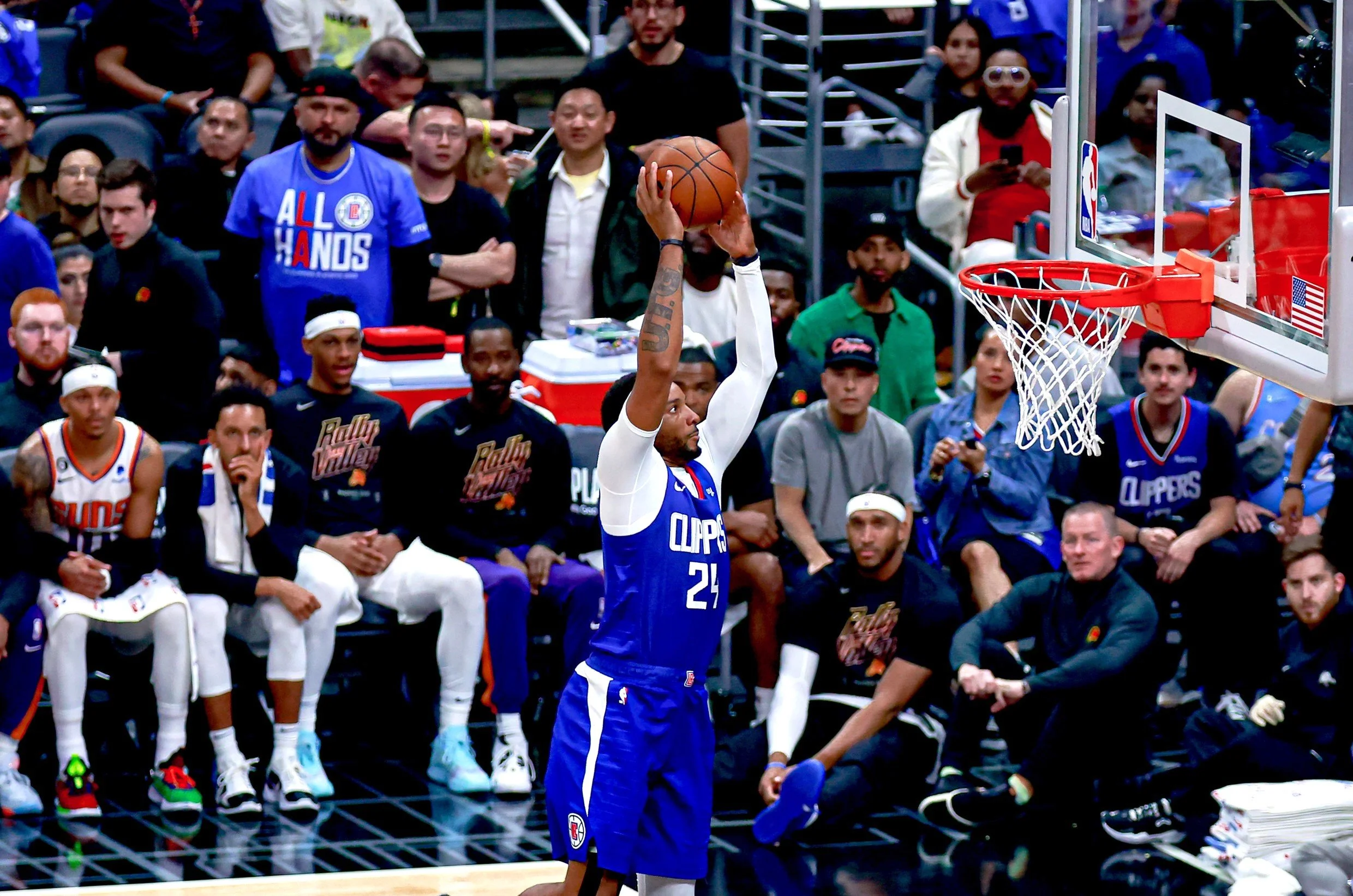Norman Powell scores playoff career-high 42 points in the Clippers’ 129-124 loss to the Suns