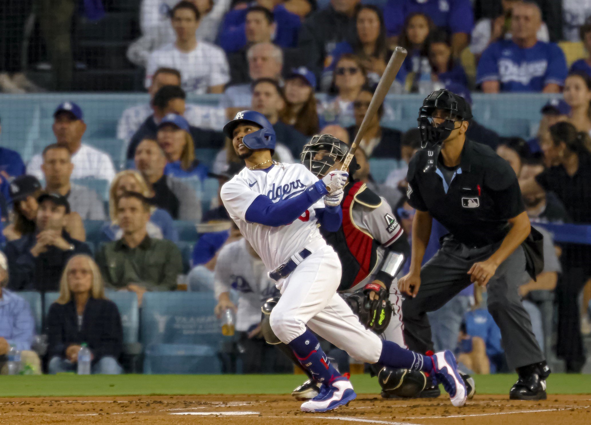 Betts, Freeman, and the Dodgers face elimination after losing to the Dbacks 4-2 in Game 2 of the NLDS