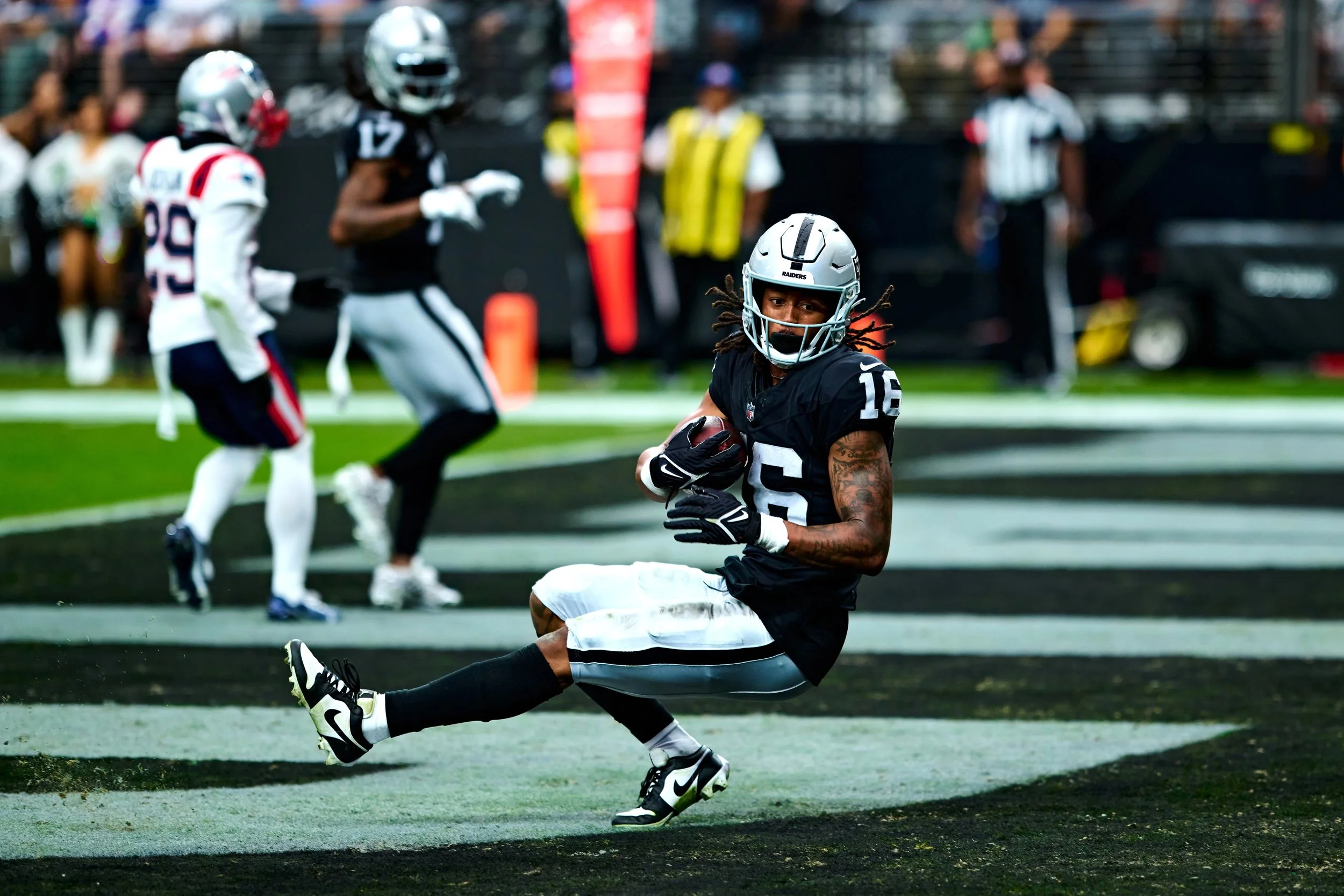 The Raiders Deny Belichick His 300th Victory With Their 21-17 Win Over The Patriots