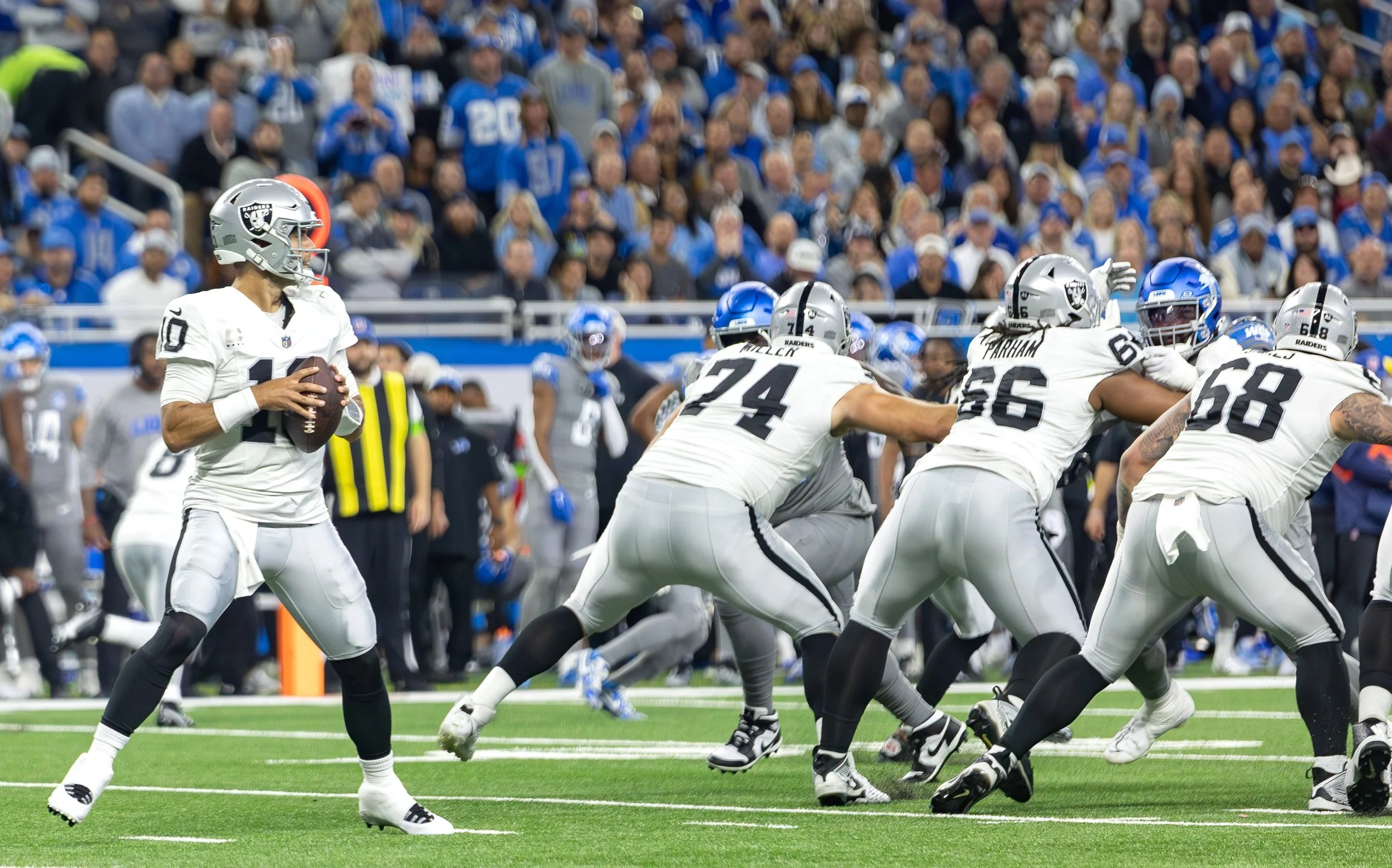 The Raiders squandered several opportunities as they fall 26-14 to the Detroit Lions