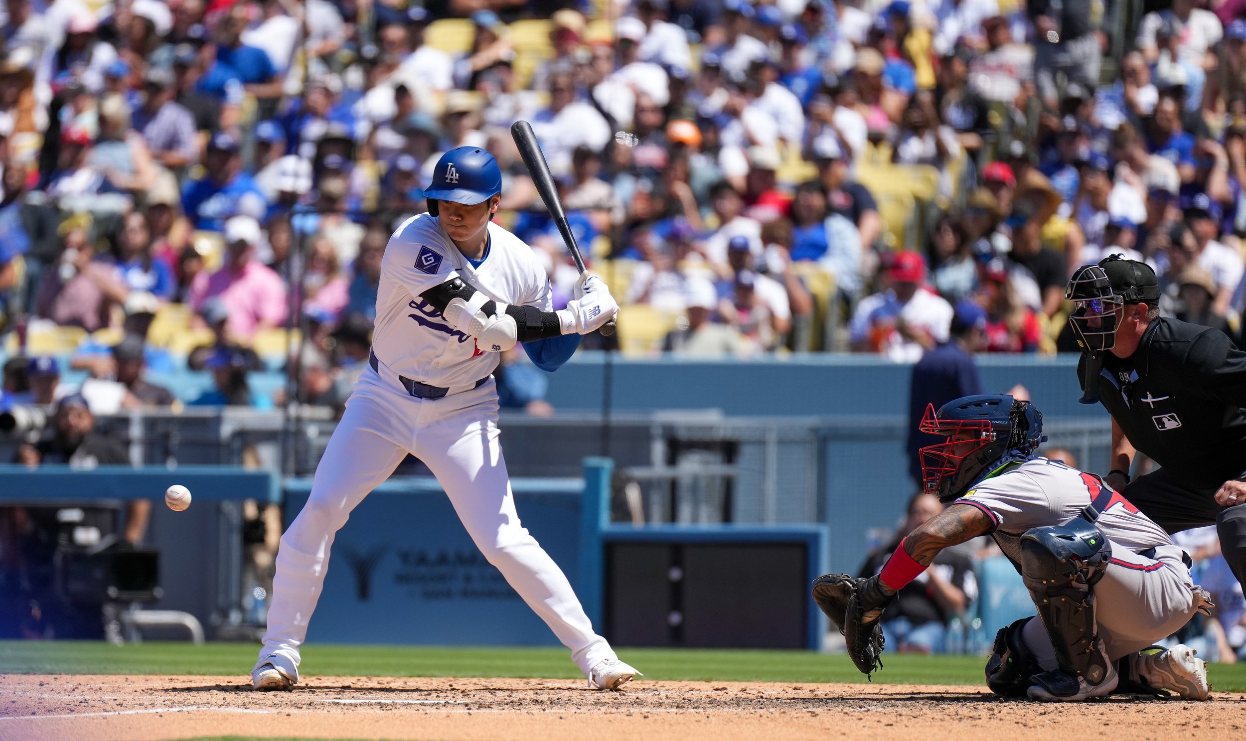Shohei Ohtani’s two homers help the Dodgers beat the Braves 5-1