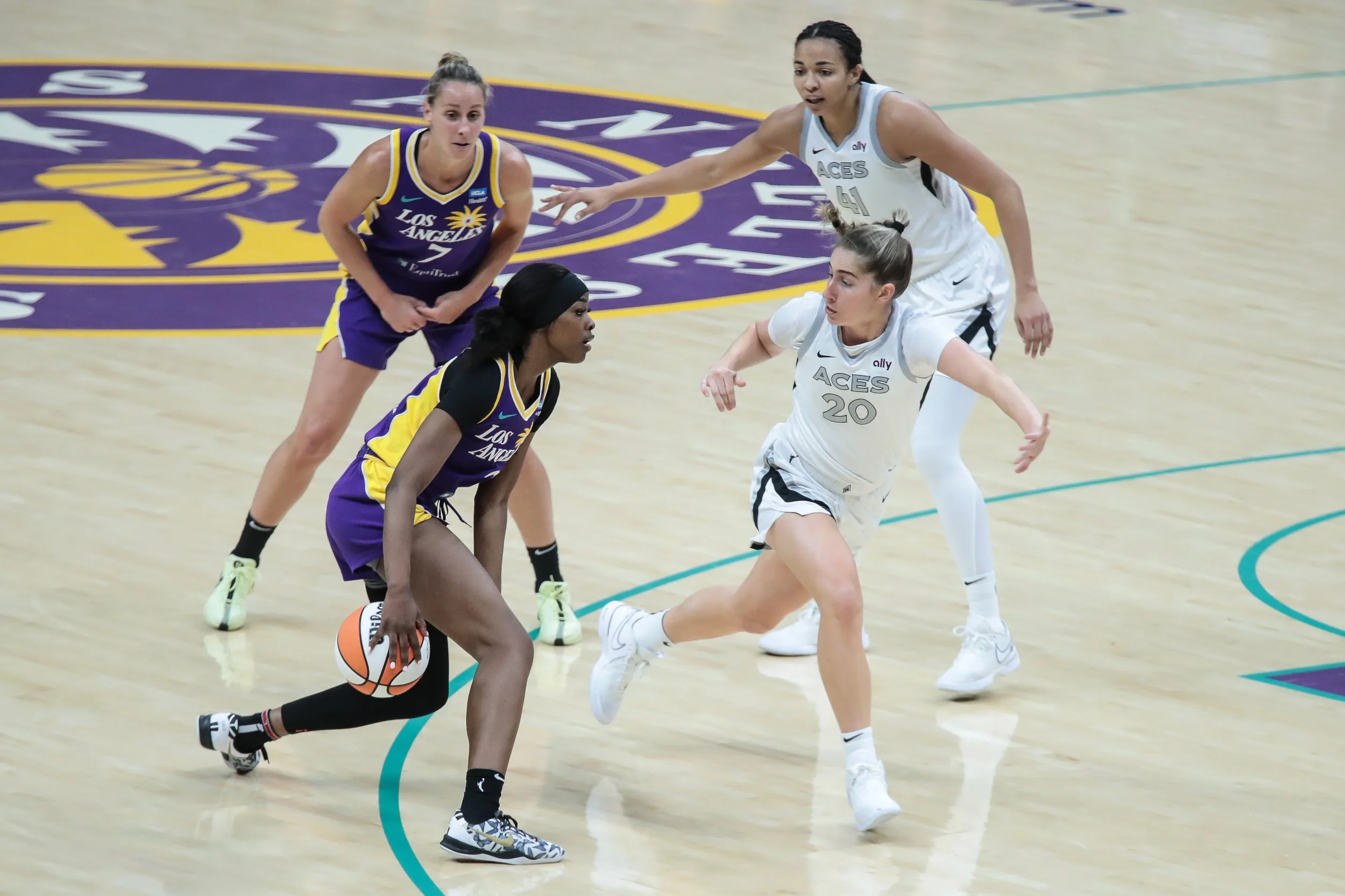 The Sparks hold on to beat Aces in overtime 98-93