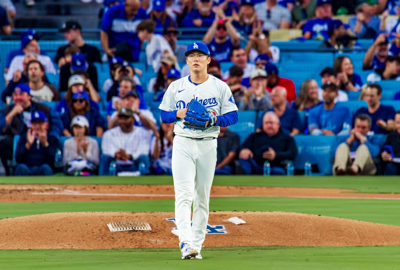 Yoshinobu Yamamoto and the Dodgers beat the Padres 2-0 to advance to the NLCS