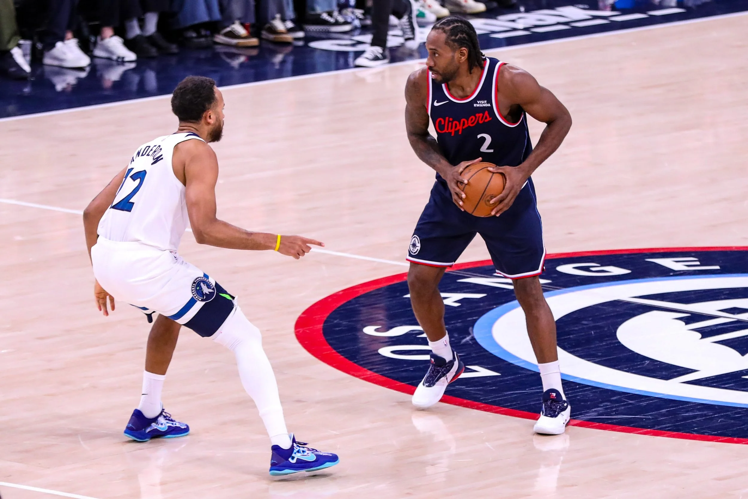 Kawhi’s Masterclass Propels Clippers Over .500 in Historic Rout of Timberwolves