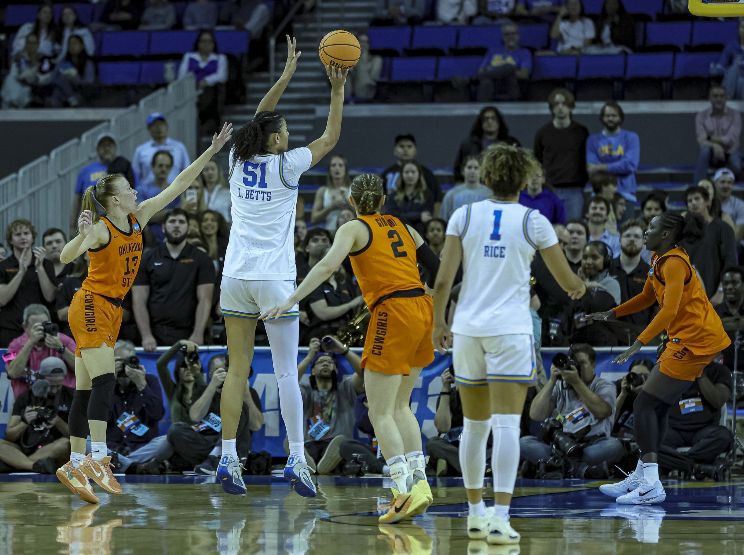 UCLA advances to the Sweet 16 after Lauren Betts’ career-night with 35 points and 9 rebounds