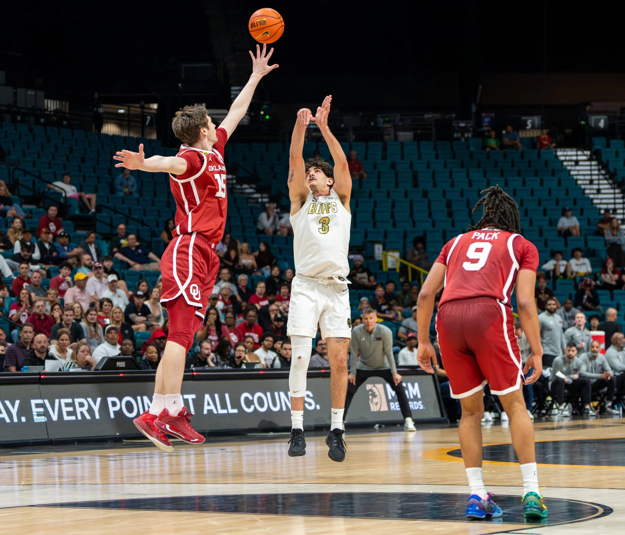 Quarterfinals OU vs CU April 1-0048.jpg
