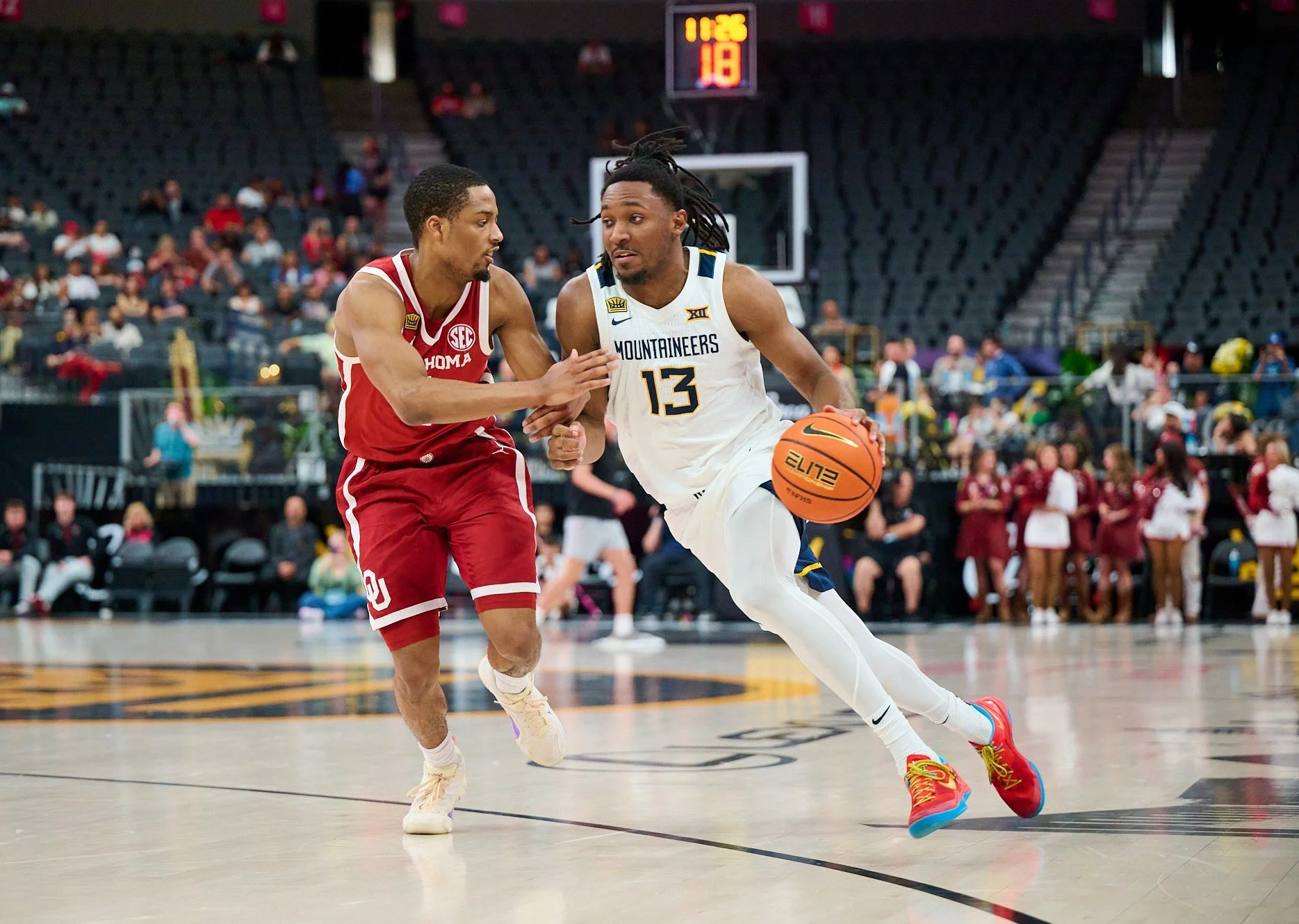 Oklahoma Sooners vs West Virginia Mountaineers_4-5-26_02227.jpg