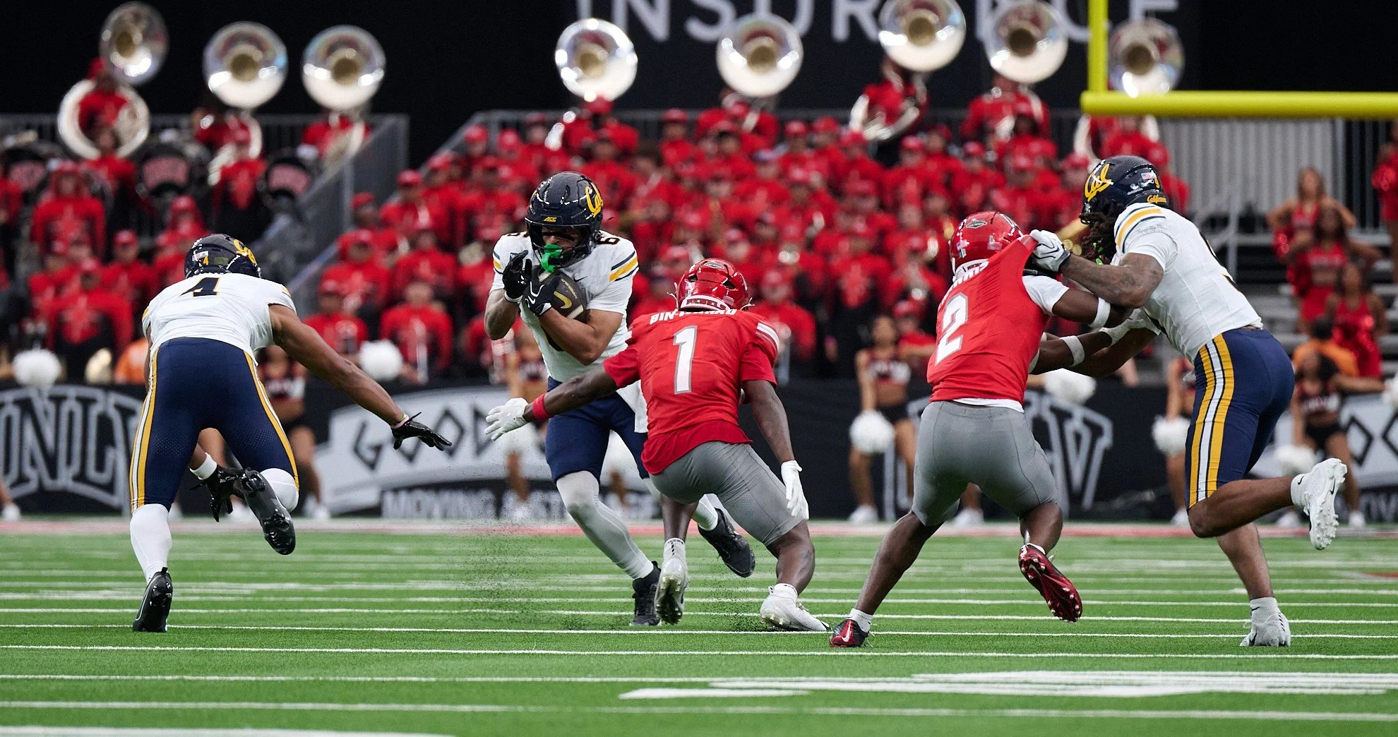 10-3-26_California Golden Bears vs UNLV Rebels_08741.jpg
